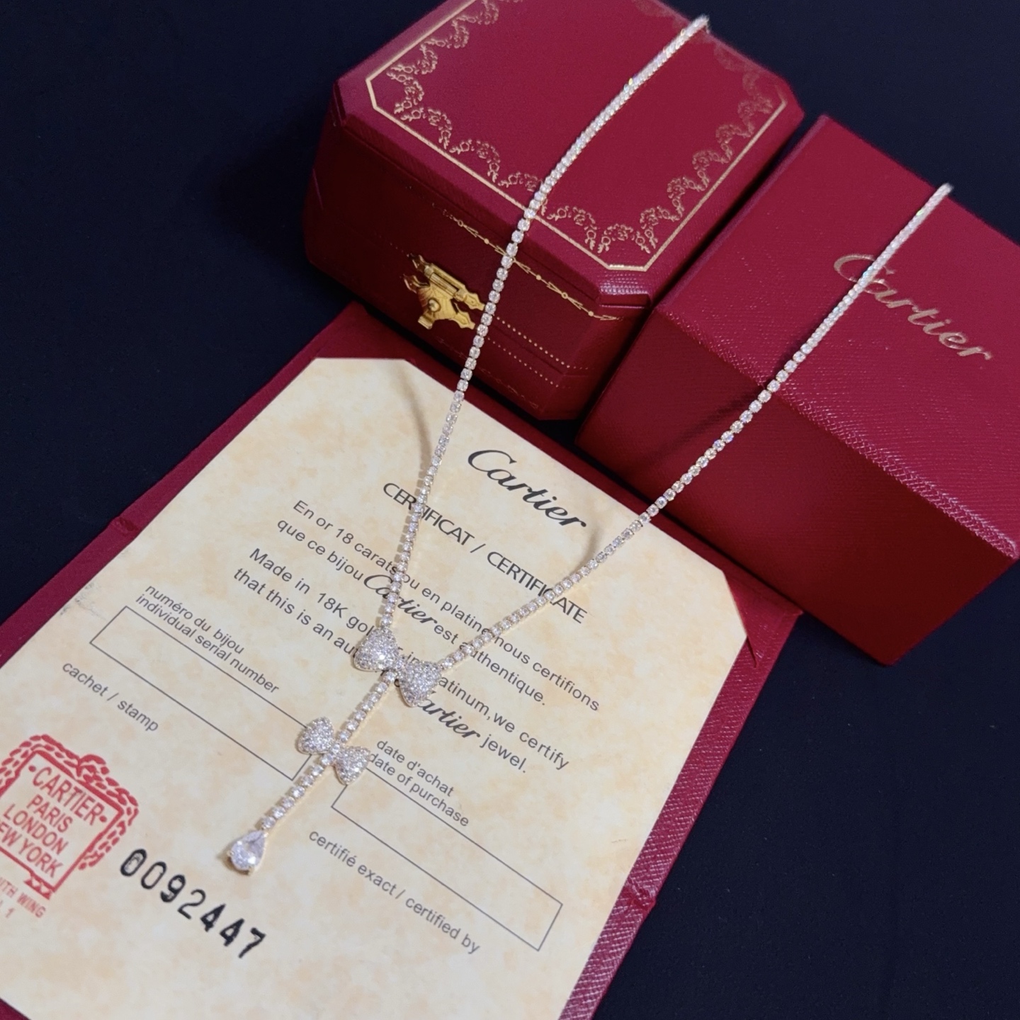 [TOP] Cartier Necklace Studded with Diamonds - Gold