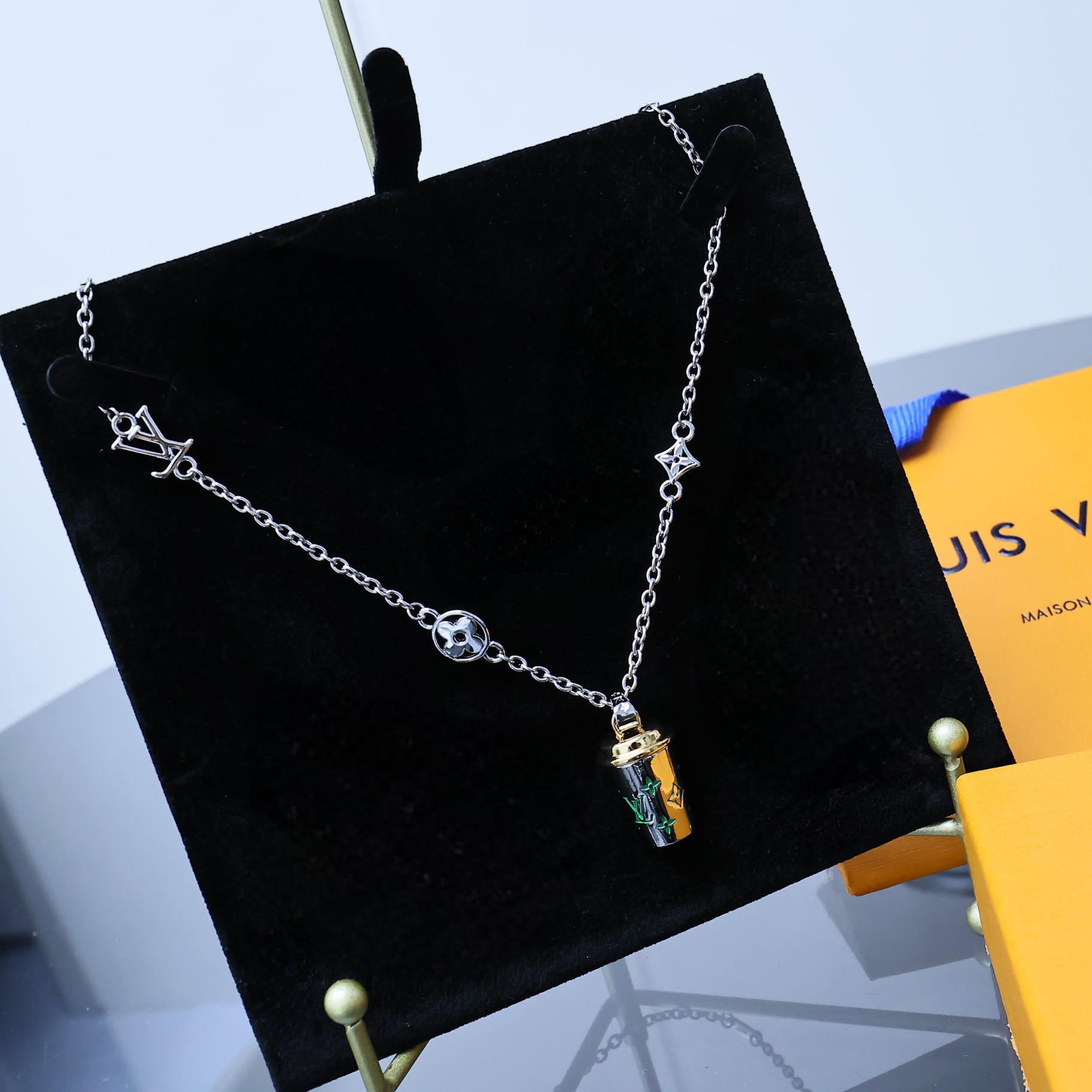 [TOP] Louis Vuitton LV Cup Necklace