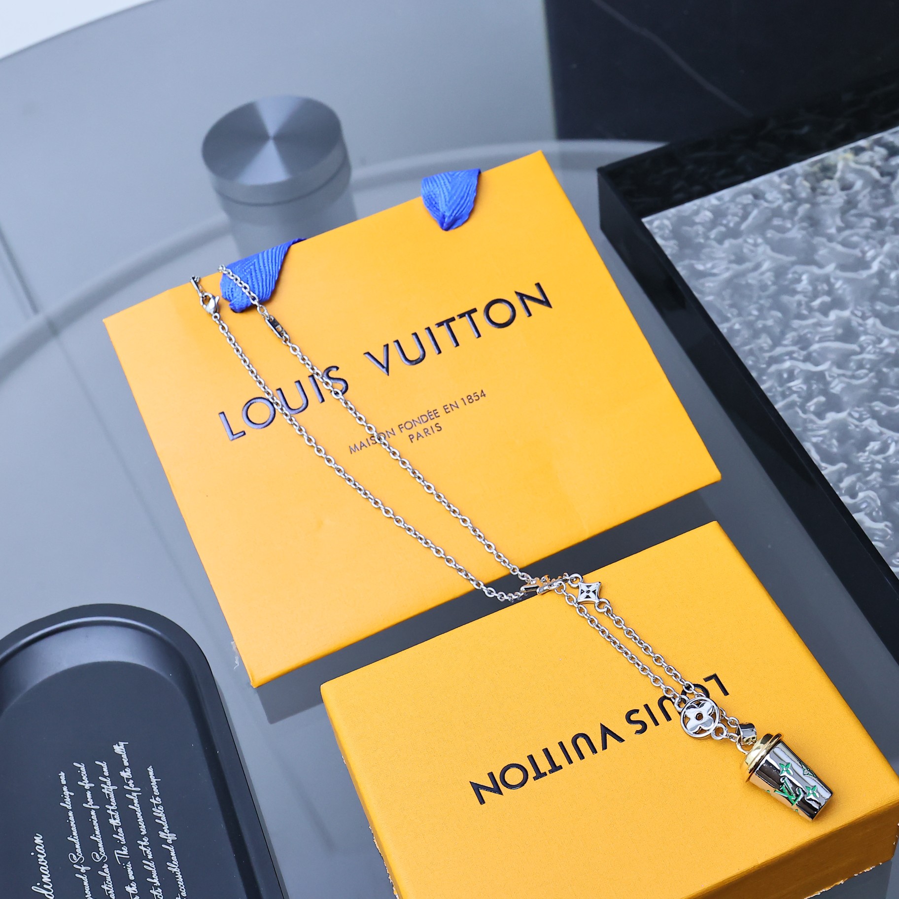 [TOP] Louis Vuitton LV Cup Necklace