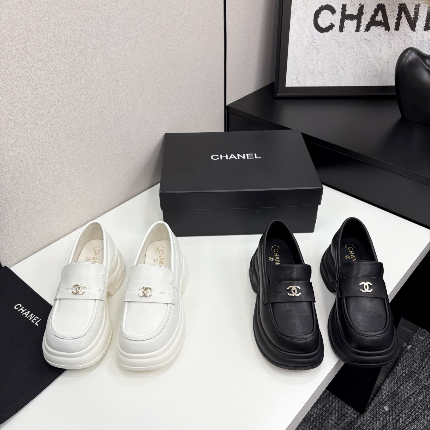 [TOP] CHANEL Shoes - 2 Color