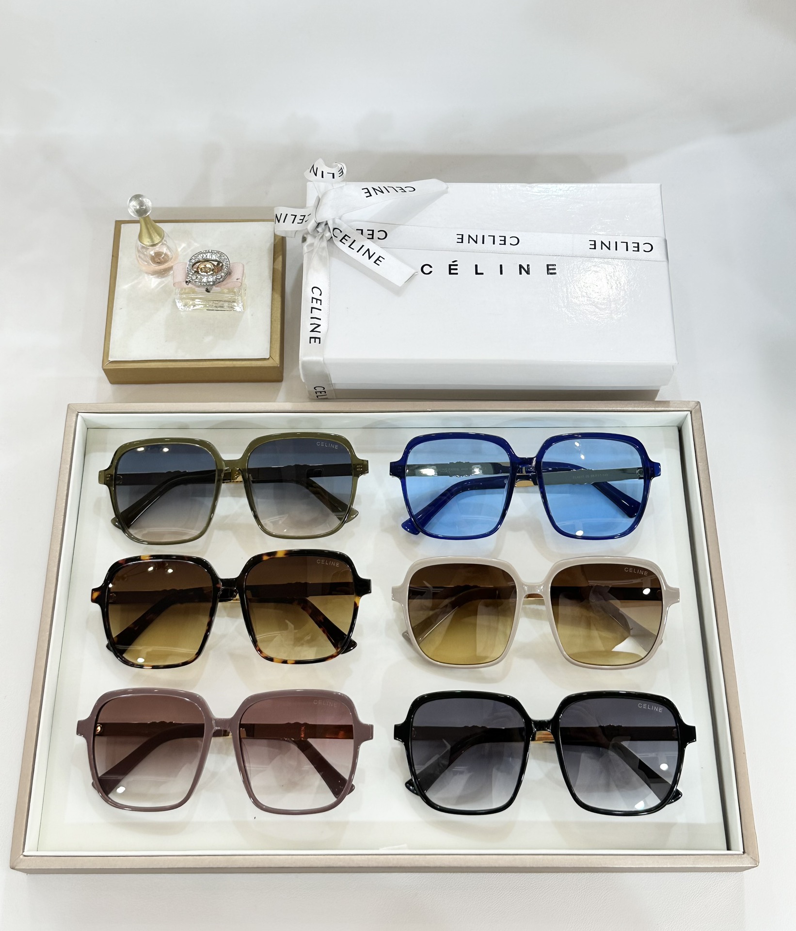 [TOP] CELINE Sunglasses - 6 Colors