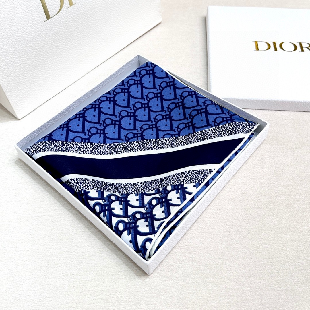 [TOP] Christian Dior Silk Scarf 90x90 cm - Blue