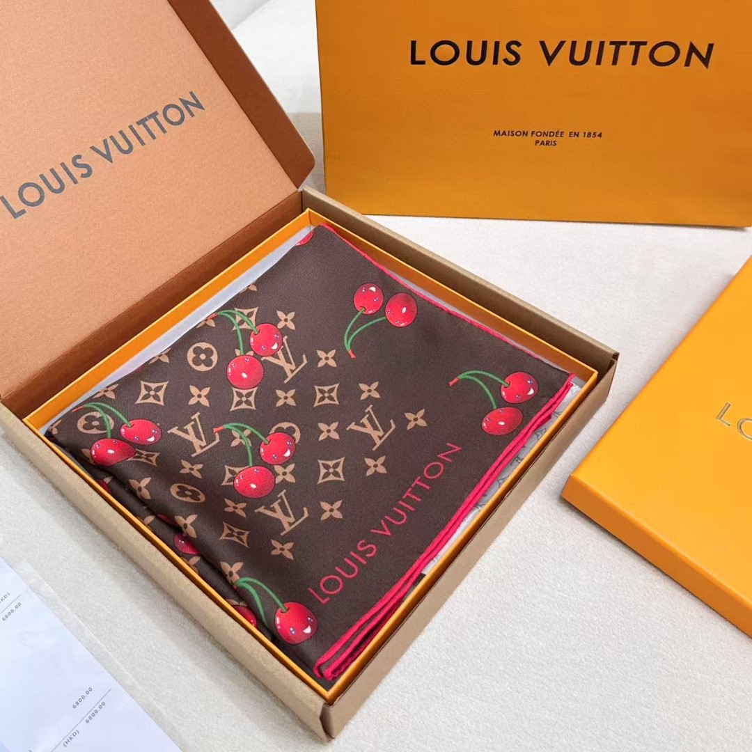 [TOP] Louis Vuitton LV Silk Square Scarf 90 x 90 cm - 3 Colors