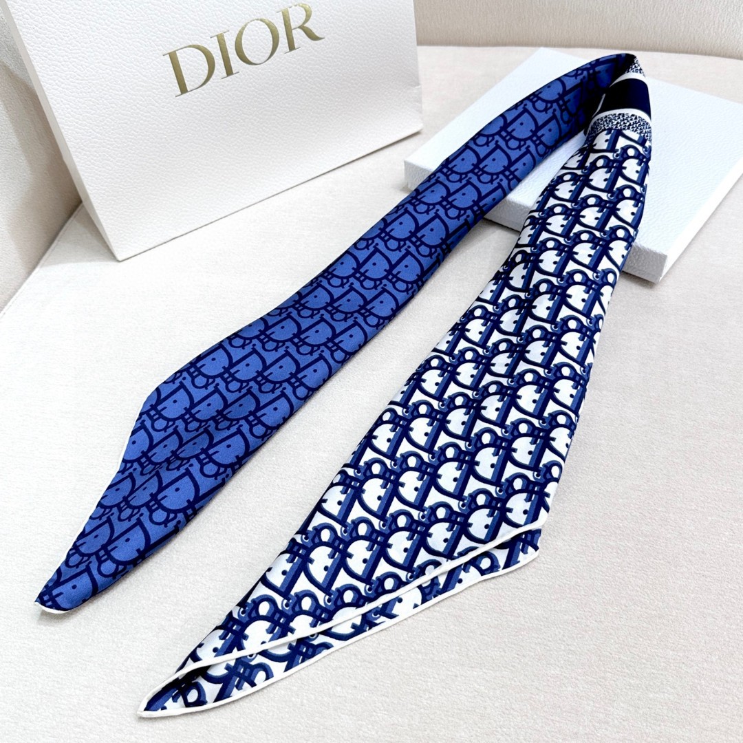 [TOP] Christian Dior Silk Scarf 90x90 cm - Blue