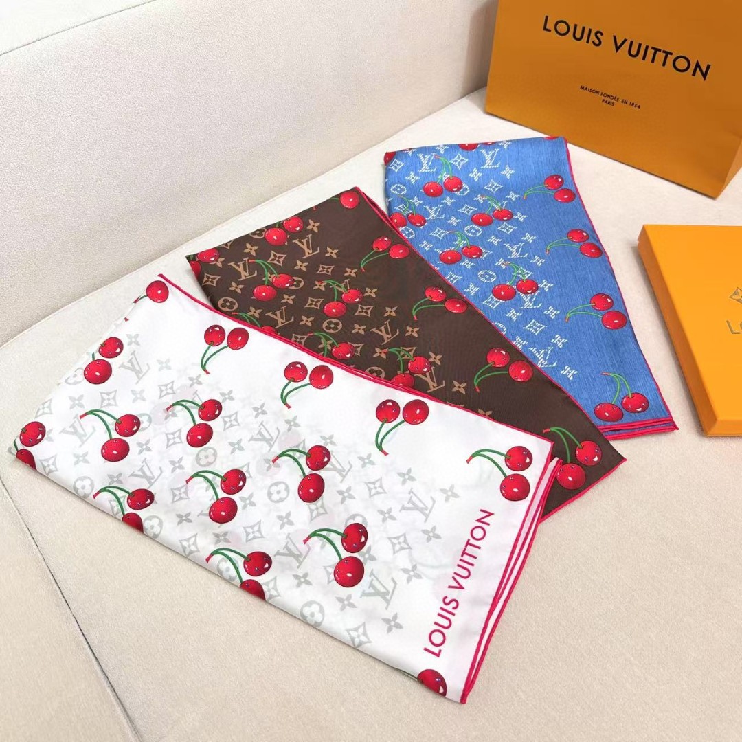 [TOP] Louis Vuitton LV Silk Square Scarf 90 x 90 cm - 3 Colors