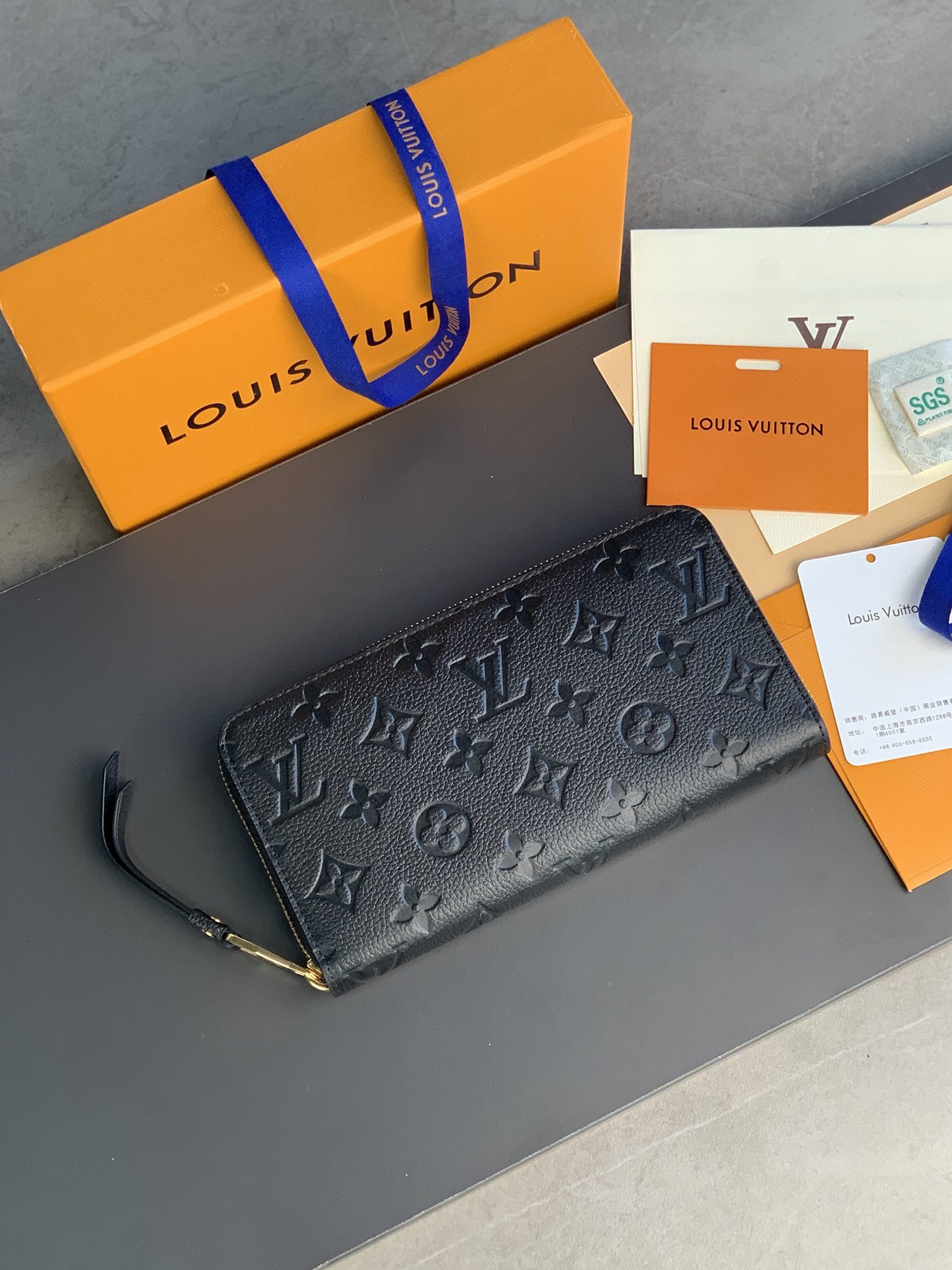 [TOP] Louis Vuitton LV Wallet Empreinte  - BLACK