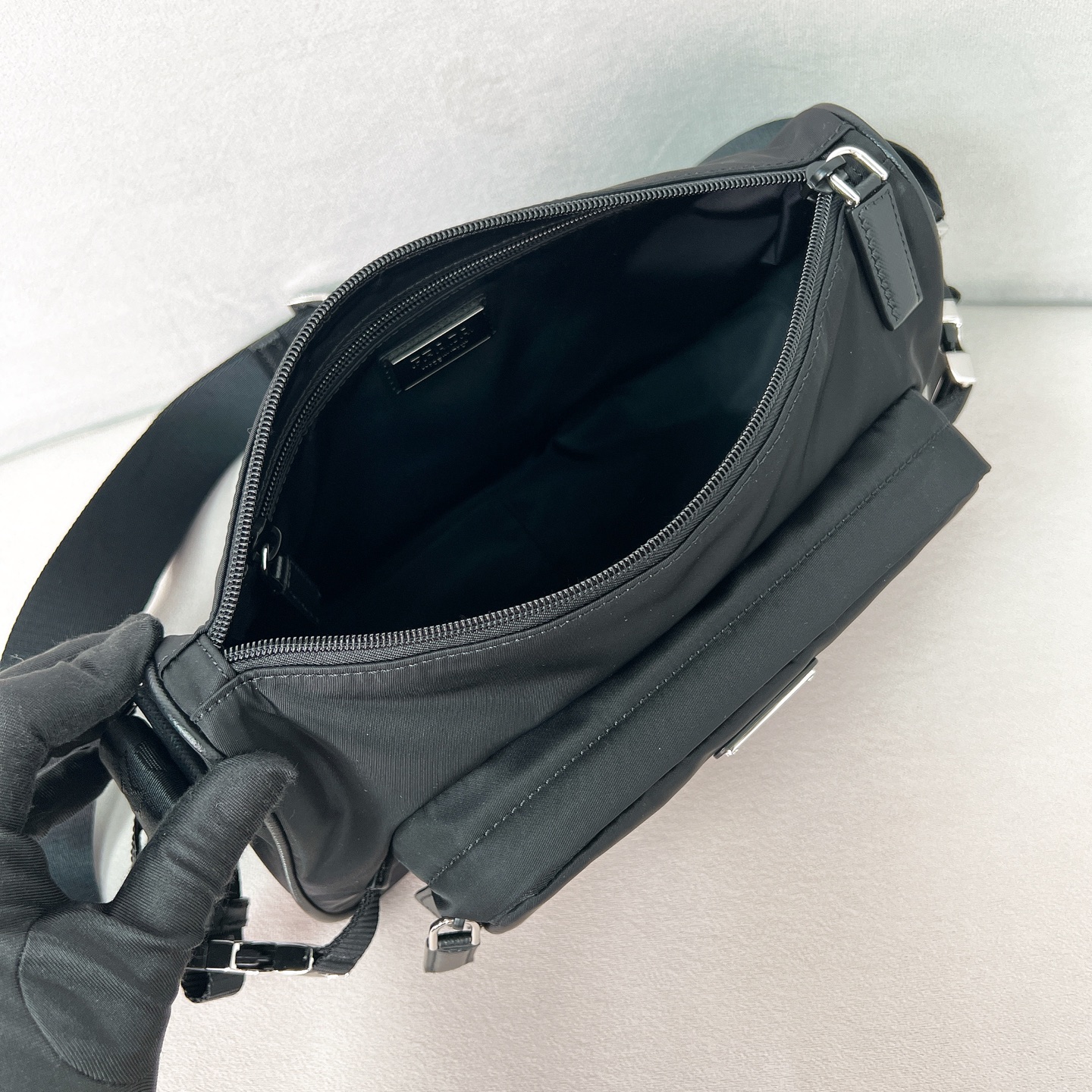 [TOP] PRADA Shoulder Bag Re-Nylon 28x17.5x10cm/35x22x12cm - Black