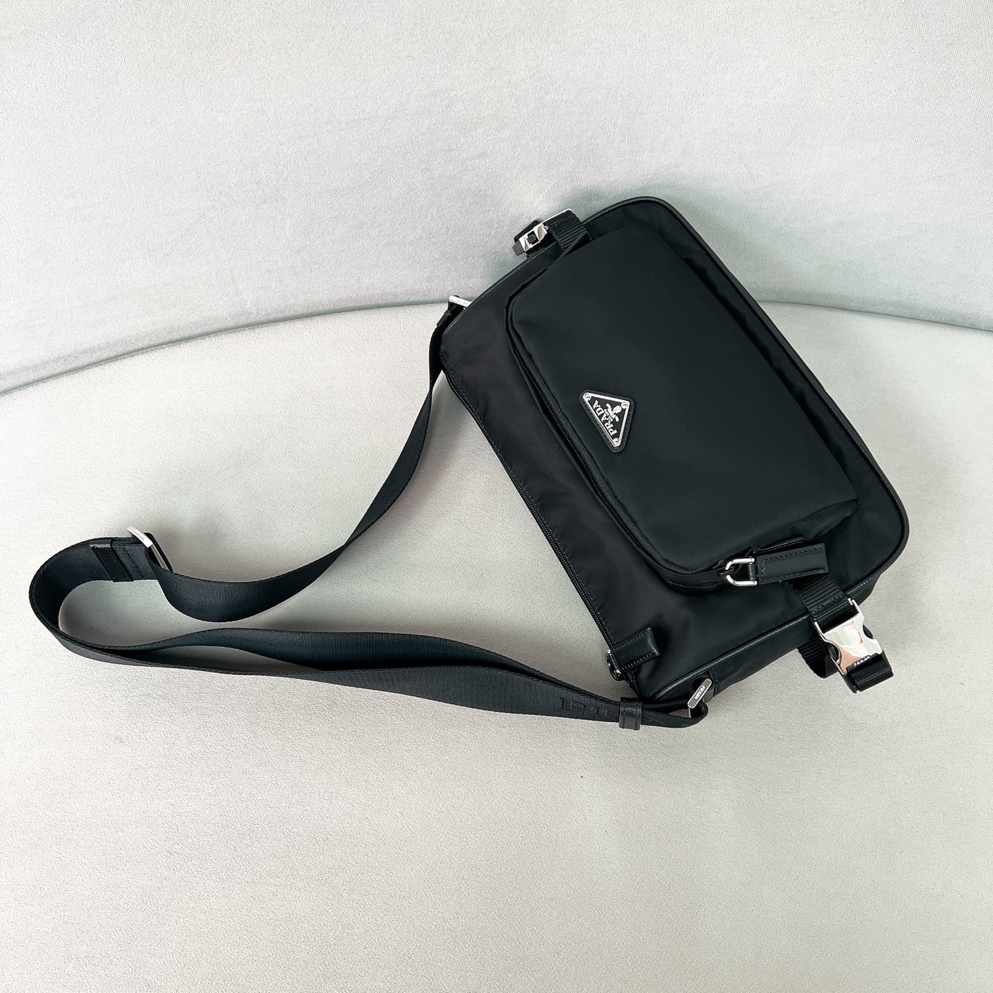 [TOP] PRADA Shoulder Bag Re-Nylon 28x17.5x10cm/35x22x12cm - Black