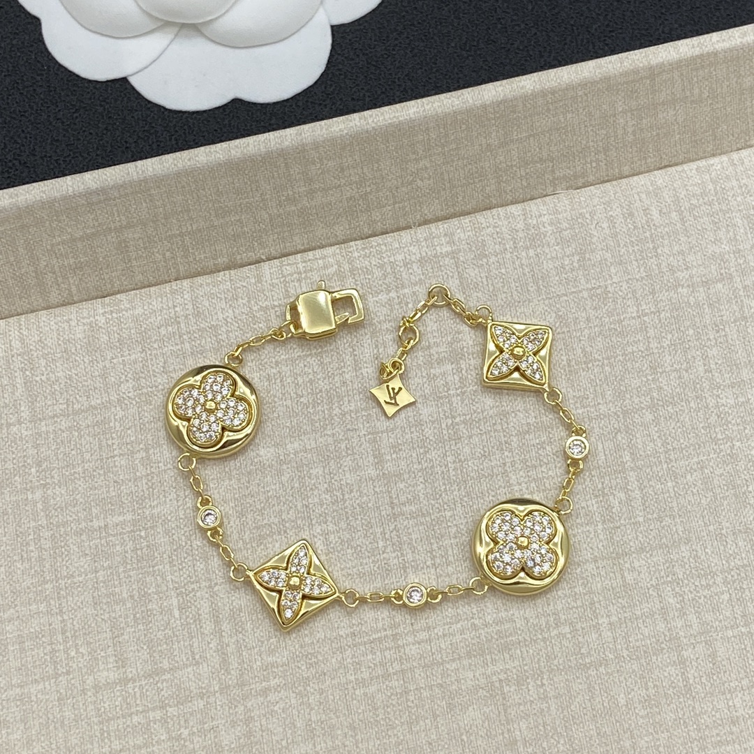 [TOP] Louis Vuitton LV Bracelet - 2 Colour