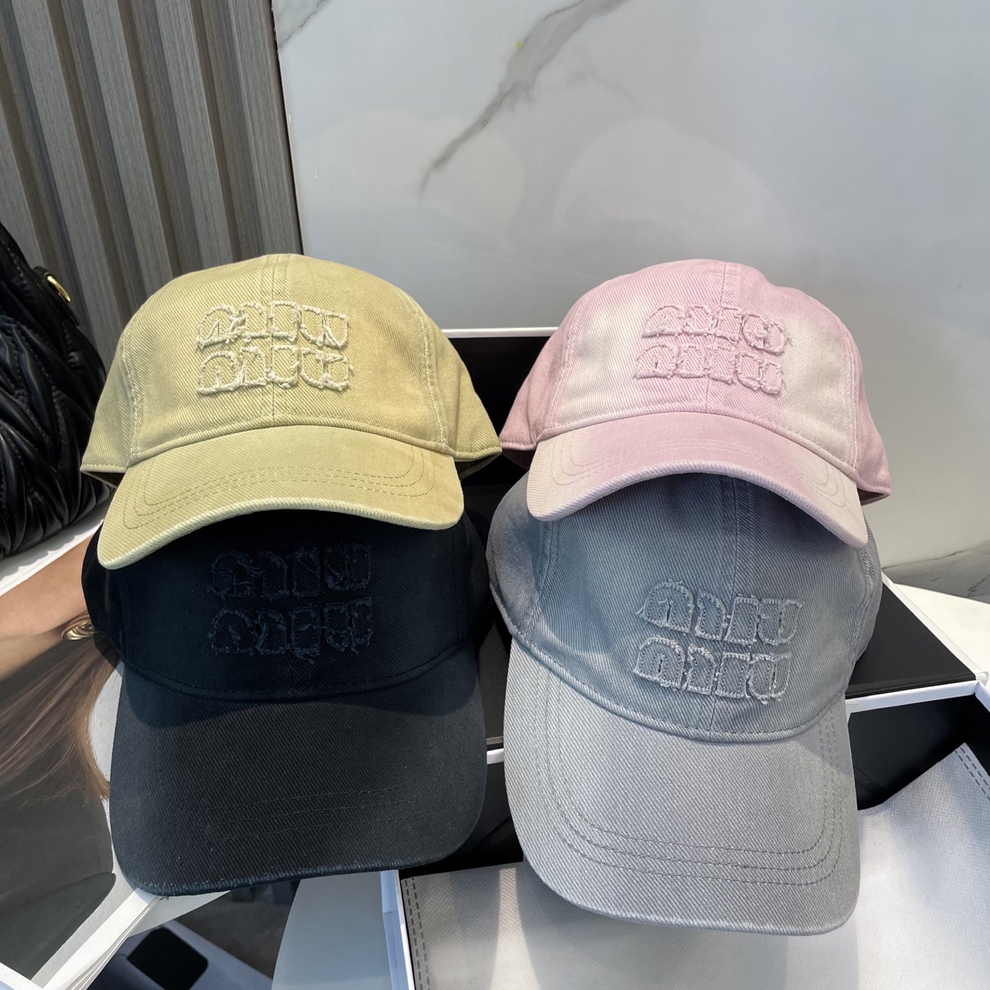 [TOP] Miu Miu Baseball Cap - 4 Colors
