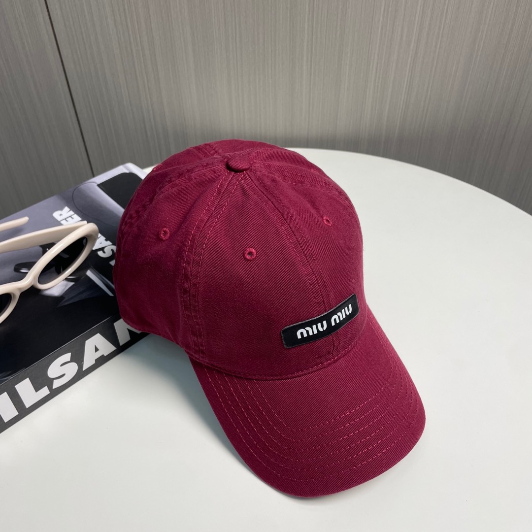 [TOP] Miu Miu Baseball Cap - Red