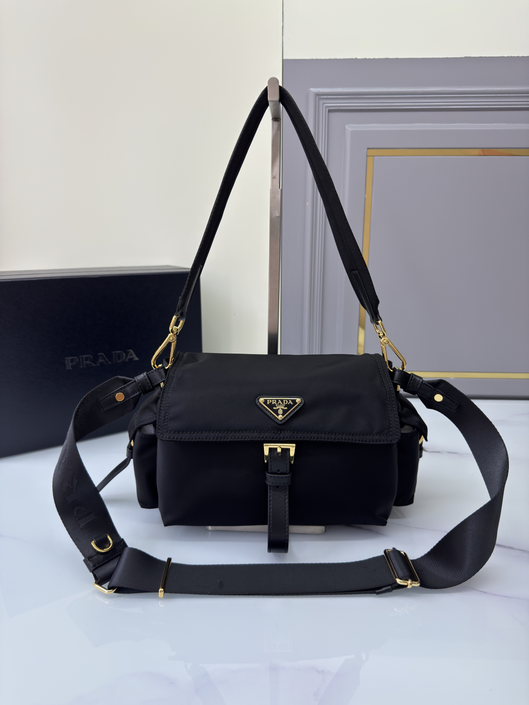[TOP] PRADA Explore Messenger Bag Re-Nylon 30x14x10cm/37.5x19x12cm - 2 Color