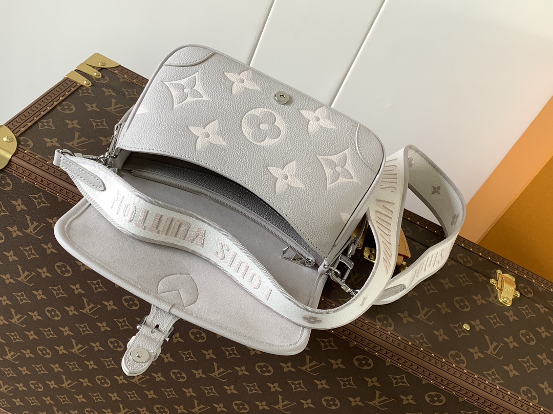 [TOP] Louis Vuitton LV Diane Bag Monogram Empreinte Leather 24x15x9cm - Gray