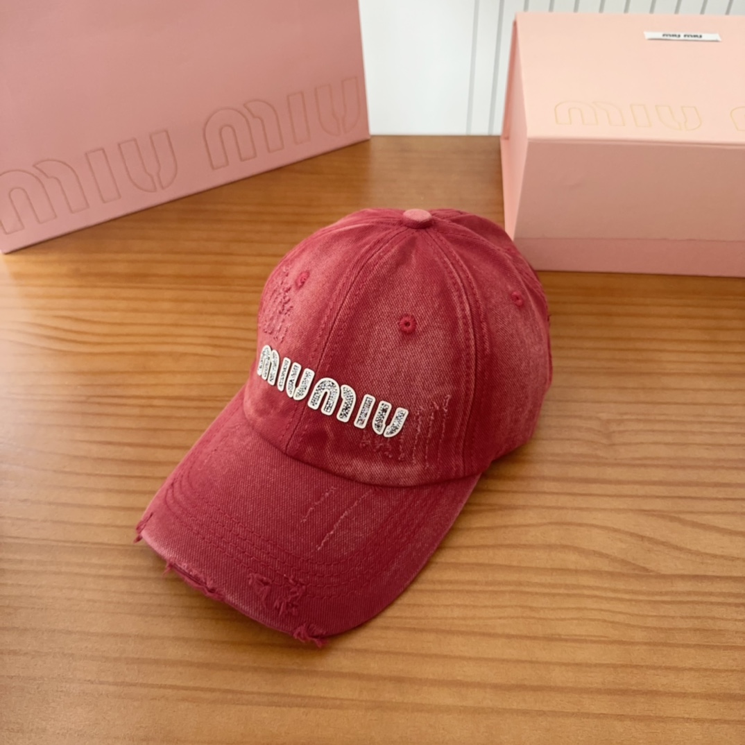[TOP] Miu Miu Baseball Cap - Red