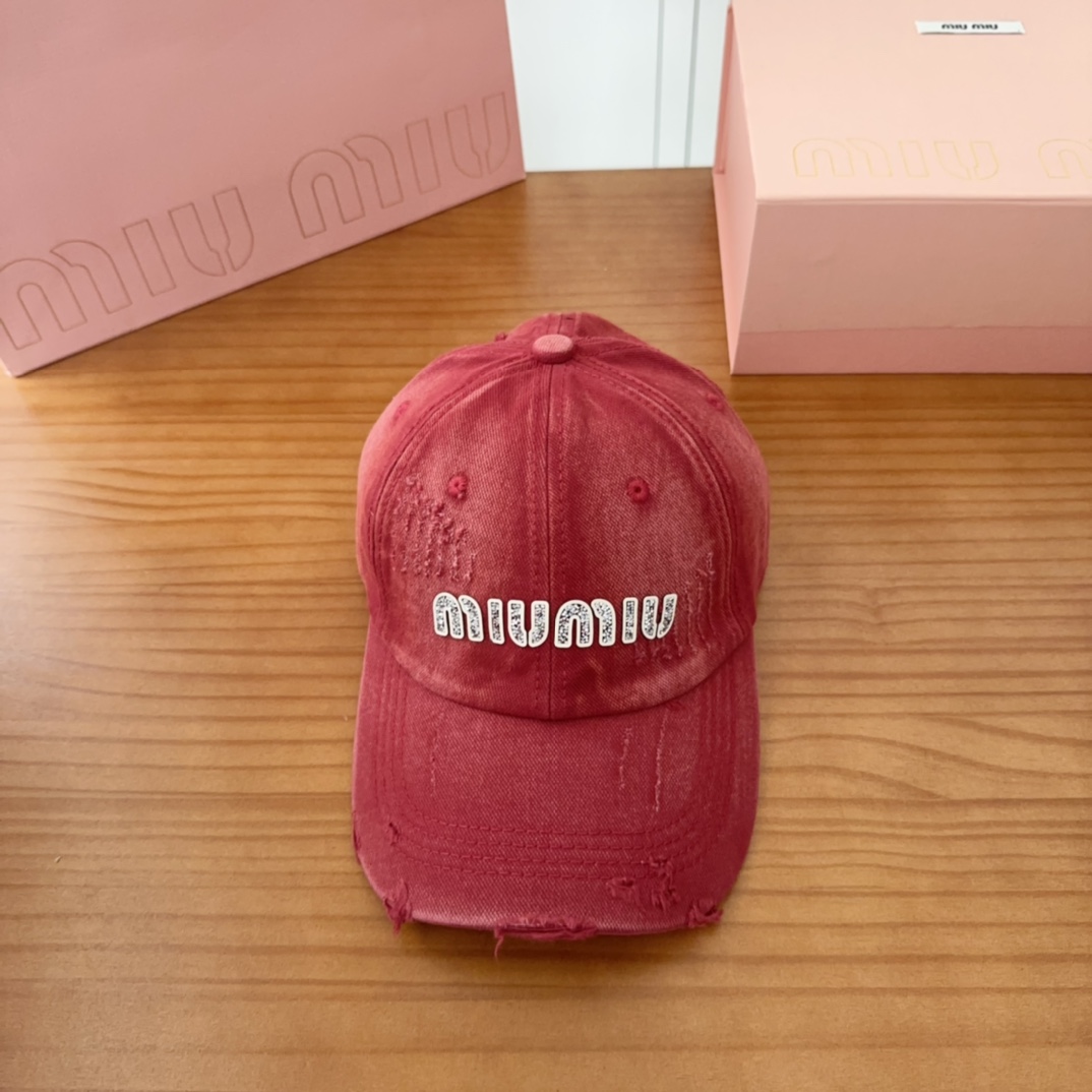 [TOP] Miu Miu Baseball Cap - Red