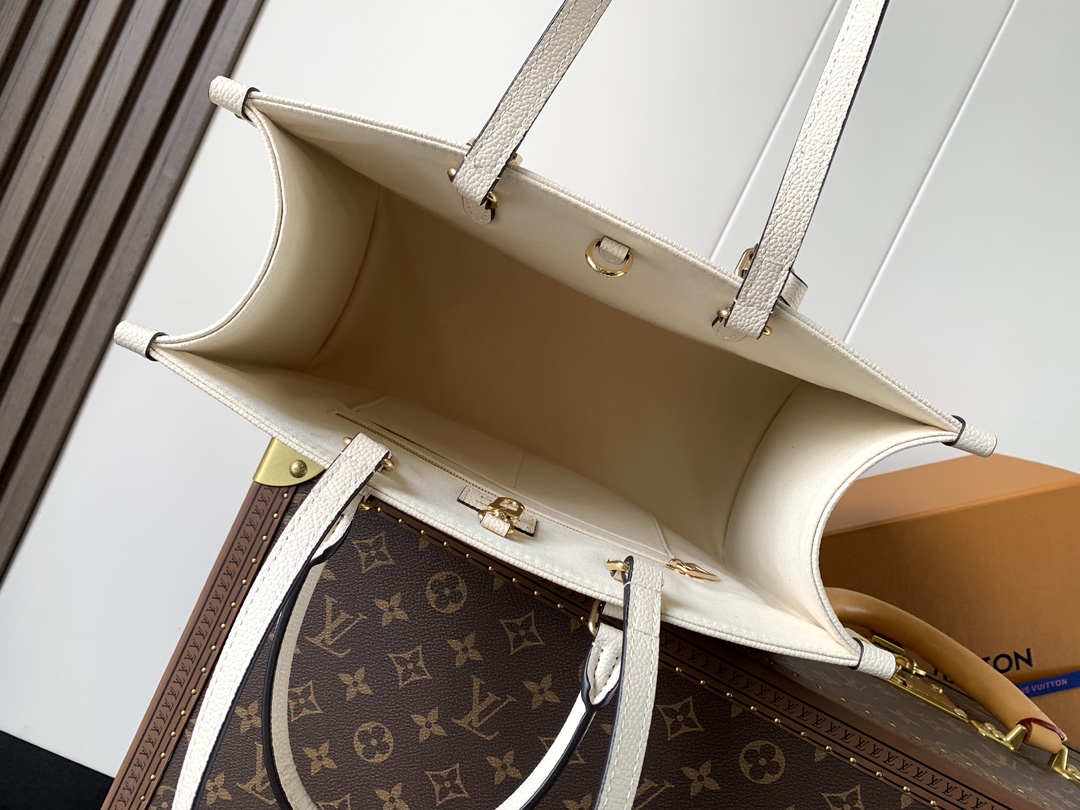 [TOP] Louis Vuitton LV  On The Go Handbag 34.0 x 26.0 x 13.0cm - Beige
