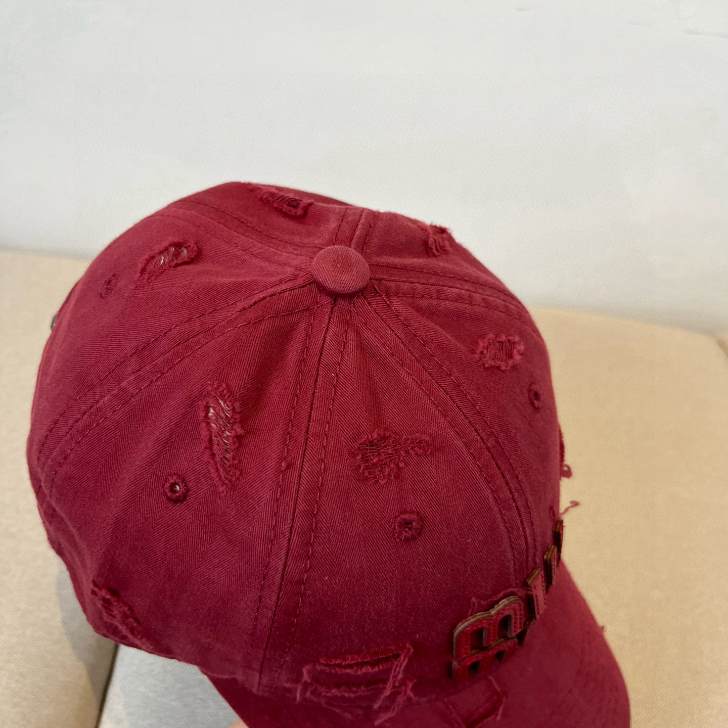 [TOP] Miu Miu Baseball Cap - Red