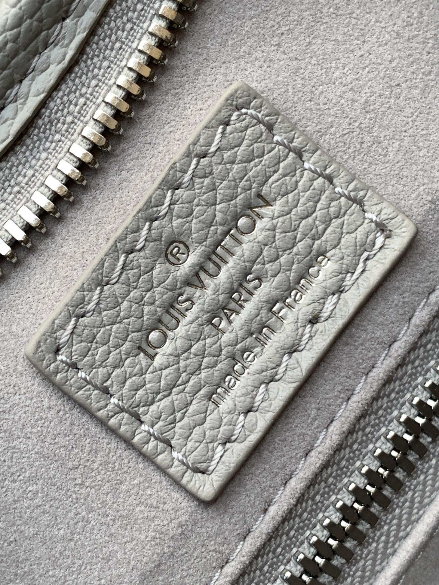 [TOP] Louis Vuitton LV Carryall Bag 29x24x12cm - Grey