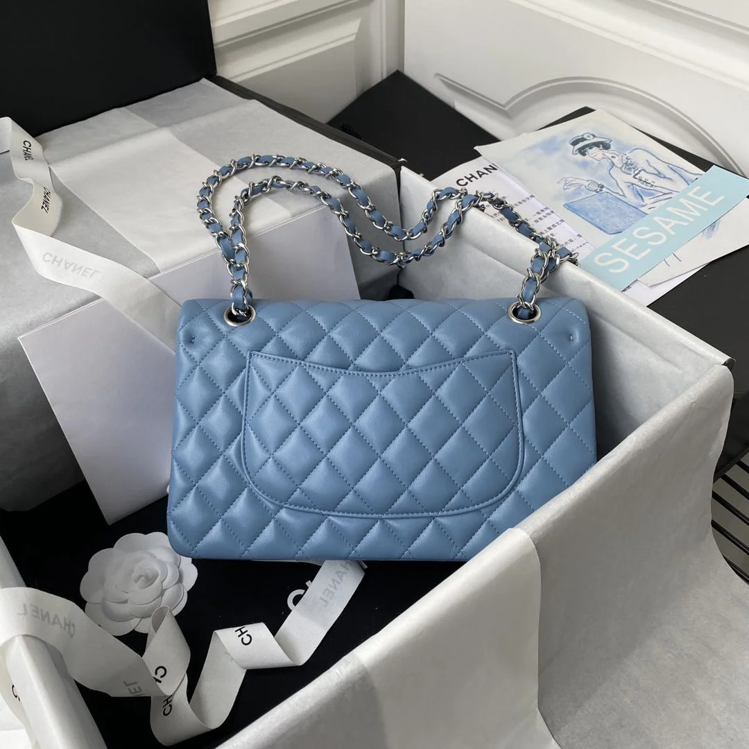 [TOP] CHANEL Classic Flap Bag Lambskin Medium 15.5×25.5×6.5cm – Blue & SHW