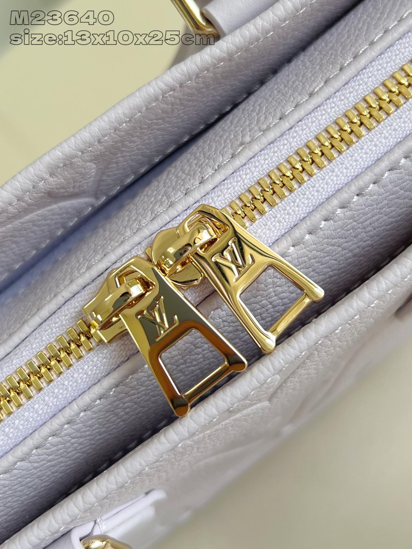 [TOP] Louis Vuitton LV On The Go East West Bag 25x13x10 cm - Light Purple