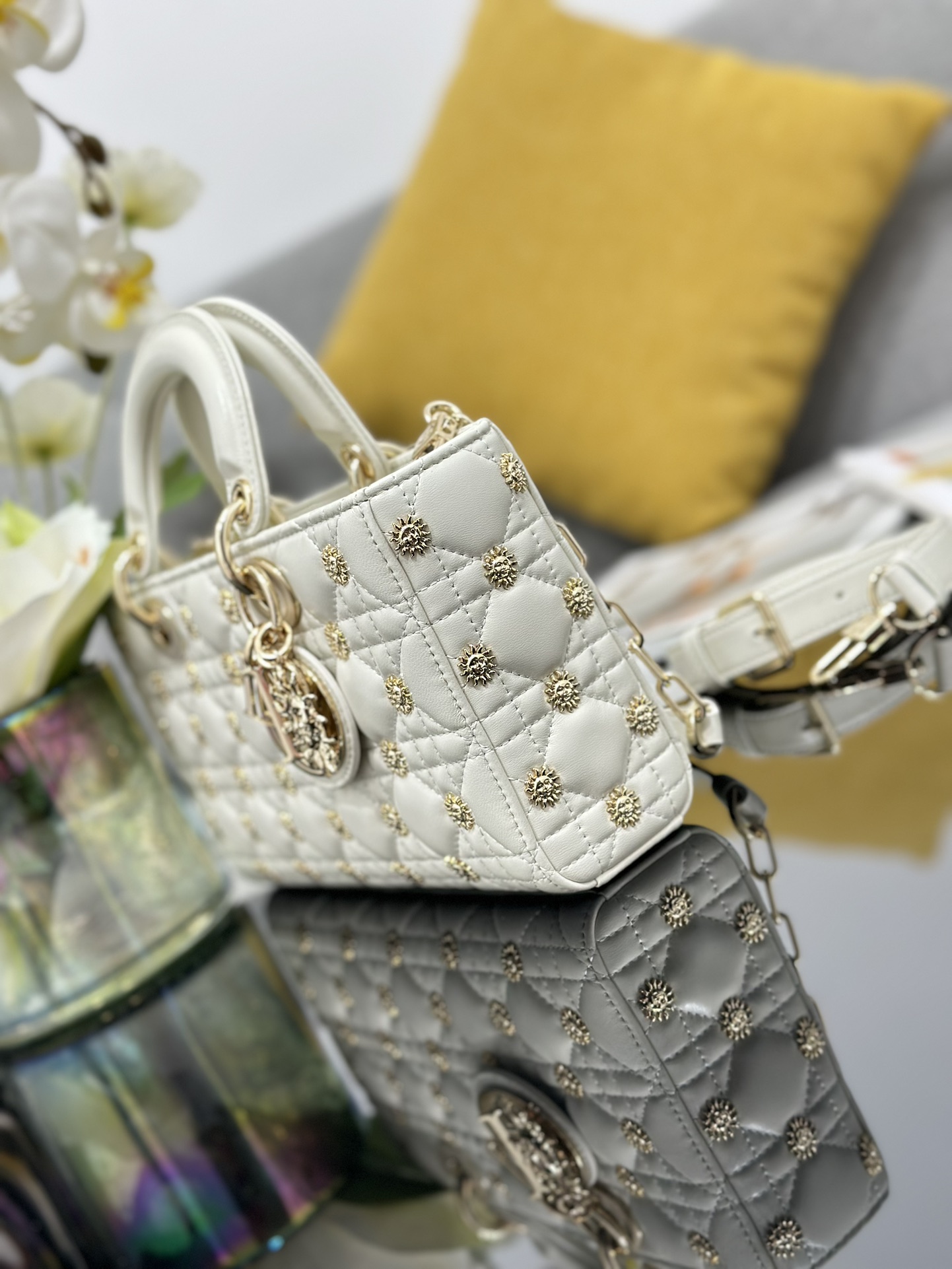 [TOP] Christian Dior Lambskin Sun Lady D-Joy Bags 26x13.5x5CM - White - GHW