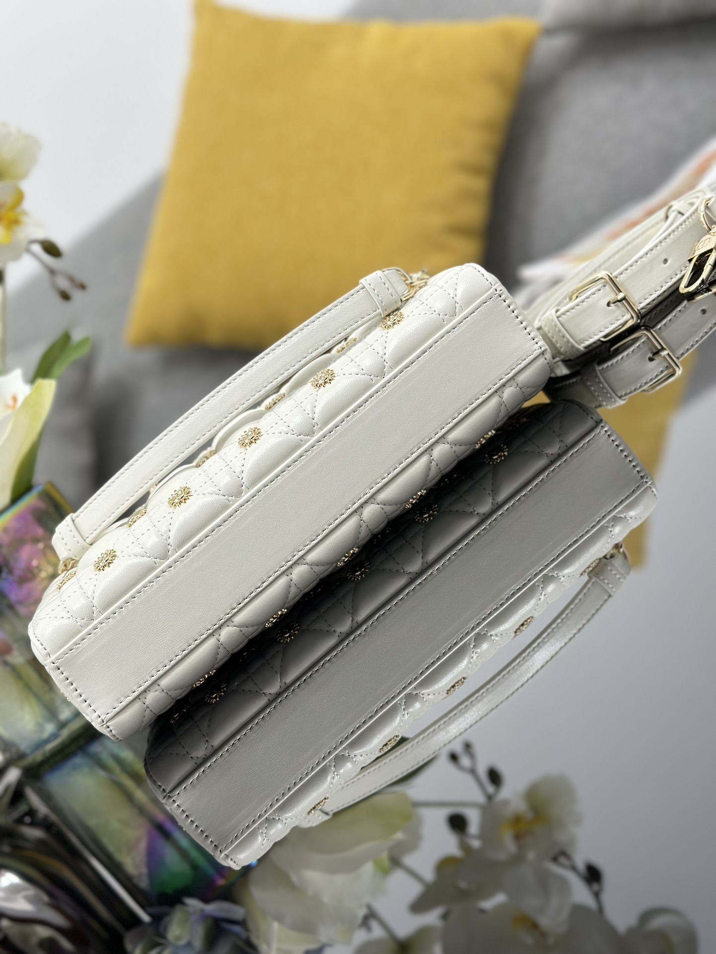 [TOP] Christian Dior Lambskin Sun Lady D-Joy Bags 26x13.5x5CM - White - GHW