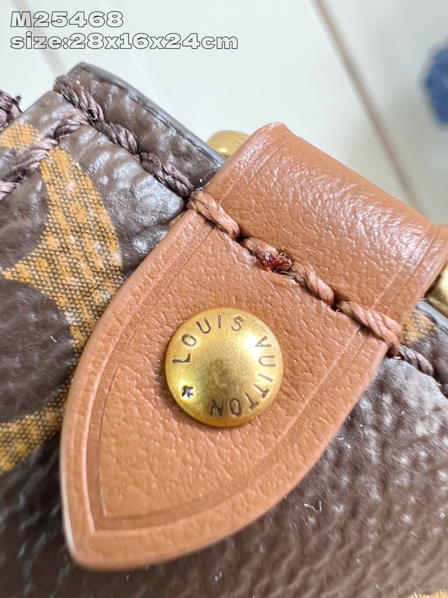 [TOP] Louis Vuitton LV Low Key Hobo Bag 24x28x16cm - Brown