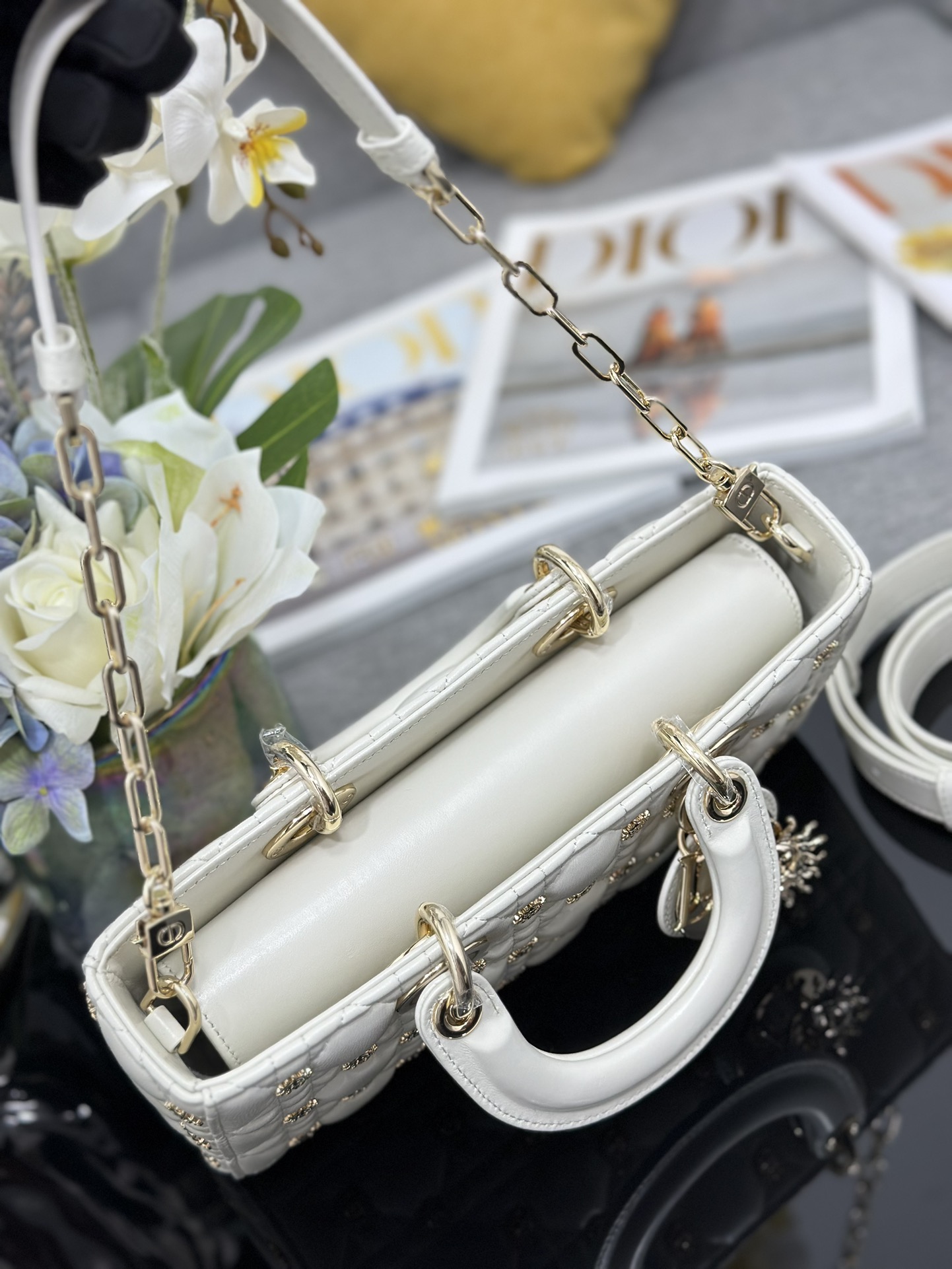 [TOP] Christian Dior Lambskin Sun Lady D-Joy Bags 26x13.5x5CM - White - GHW