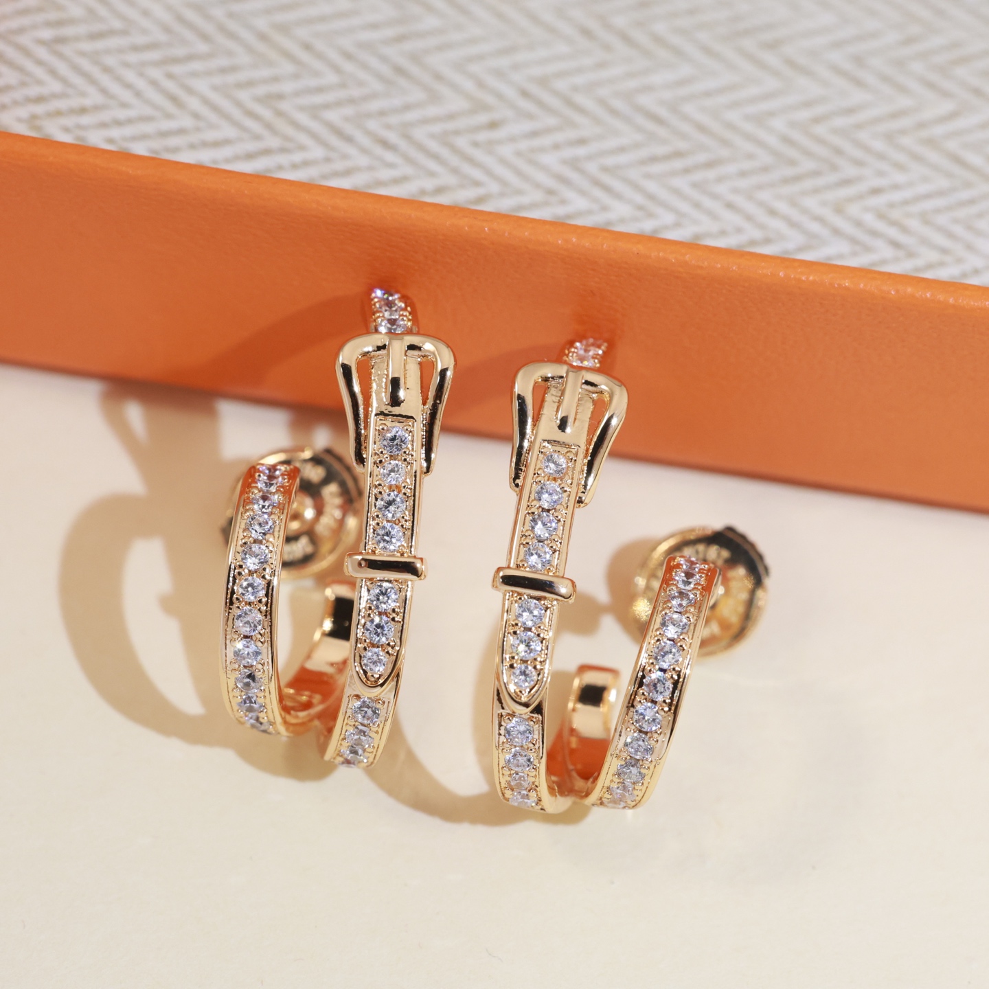 [TOP] HERMES Horse Earring - 2 Colors