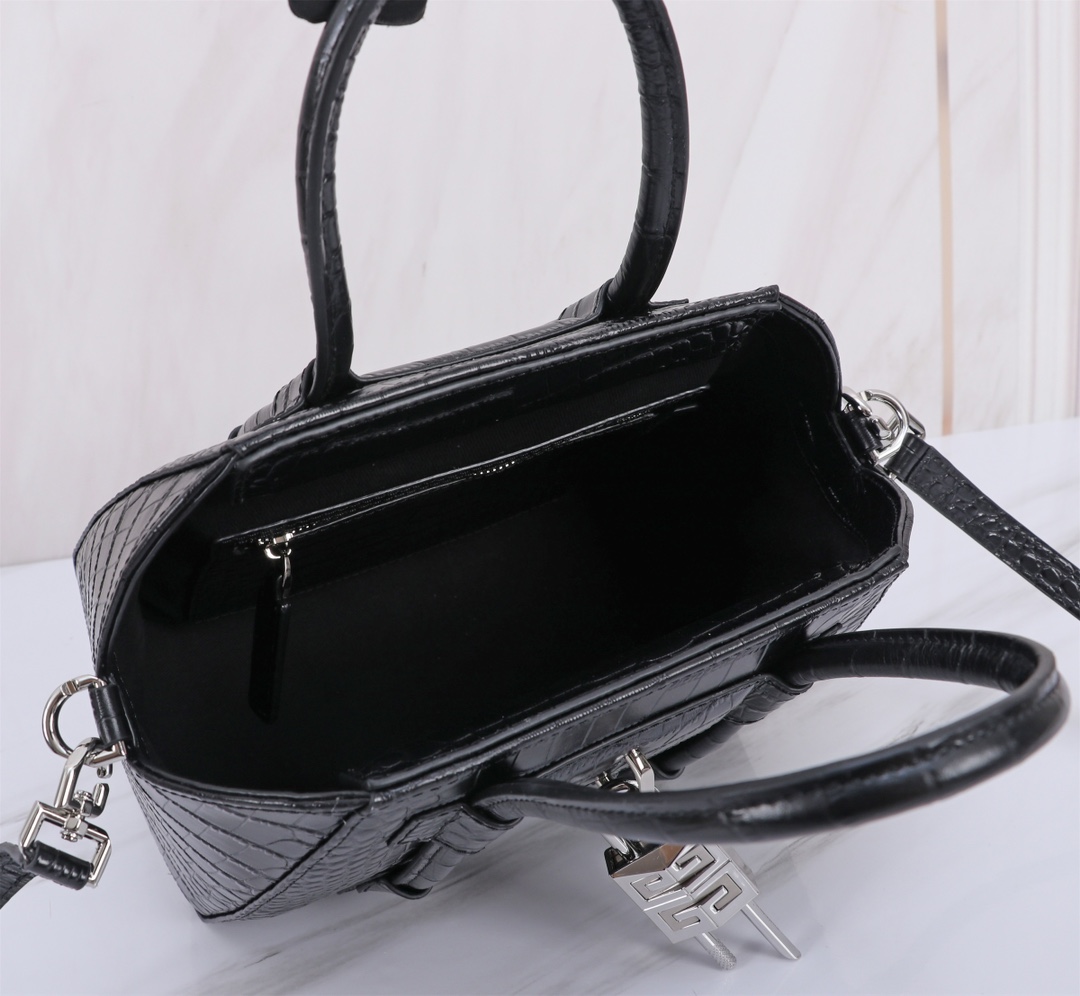 [TOP] GIVENCHY Antigona Toy Lock Bag 23x27x13cm - Black&SHW