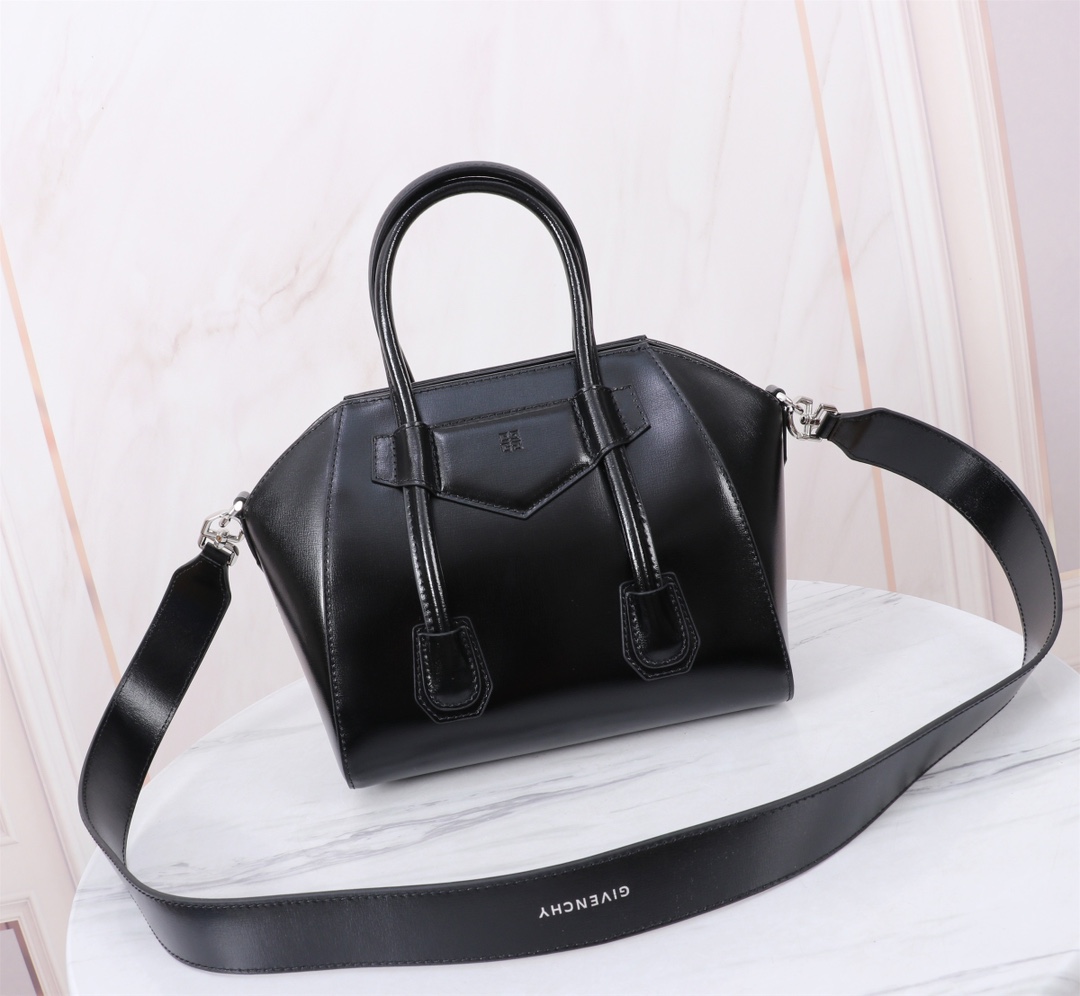 [TOP] GIVENCHY Antigona Toy Lock Bag 23x18x13cm - Black&SHW
