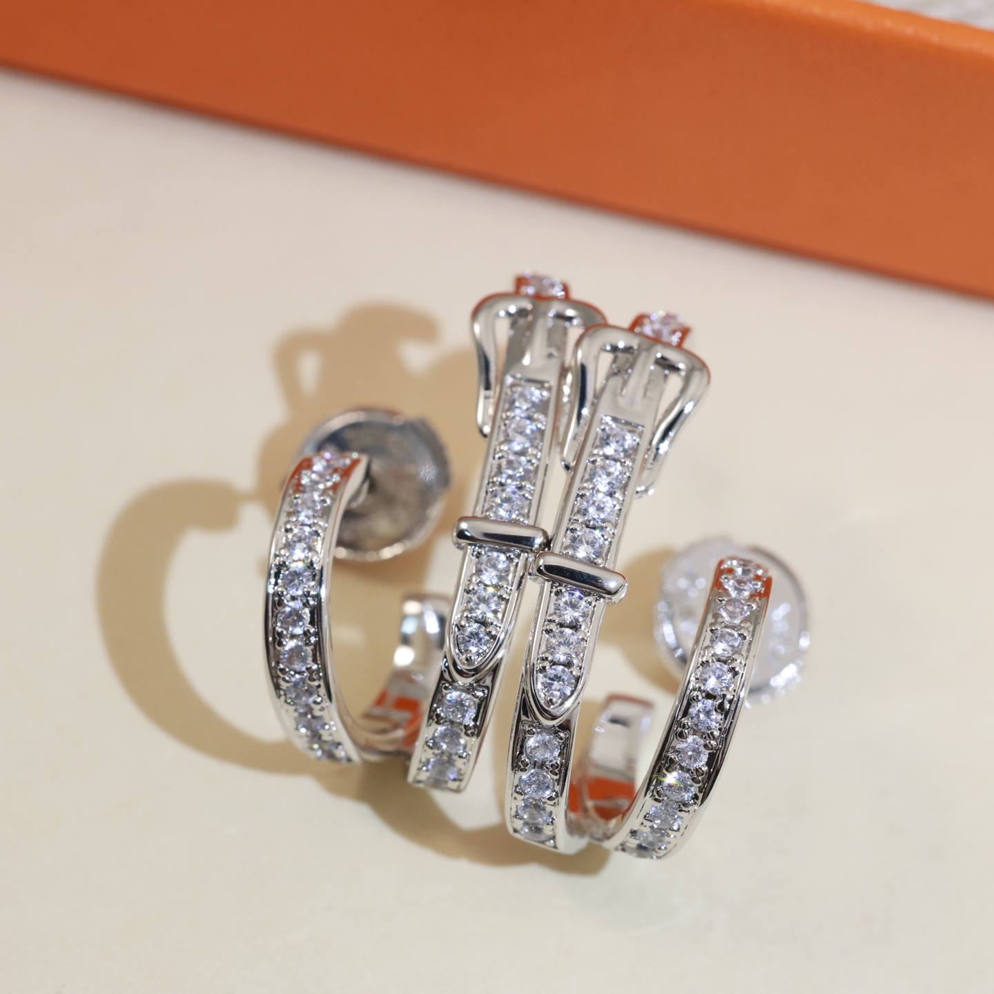 [TOP] HERMES Horse Earring - 2 Colors