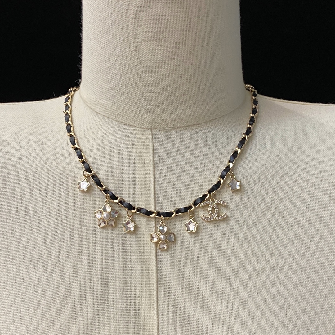 [TOP] CHANEL CC Necklace - Gold