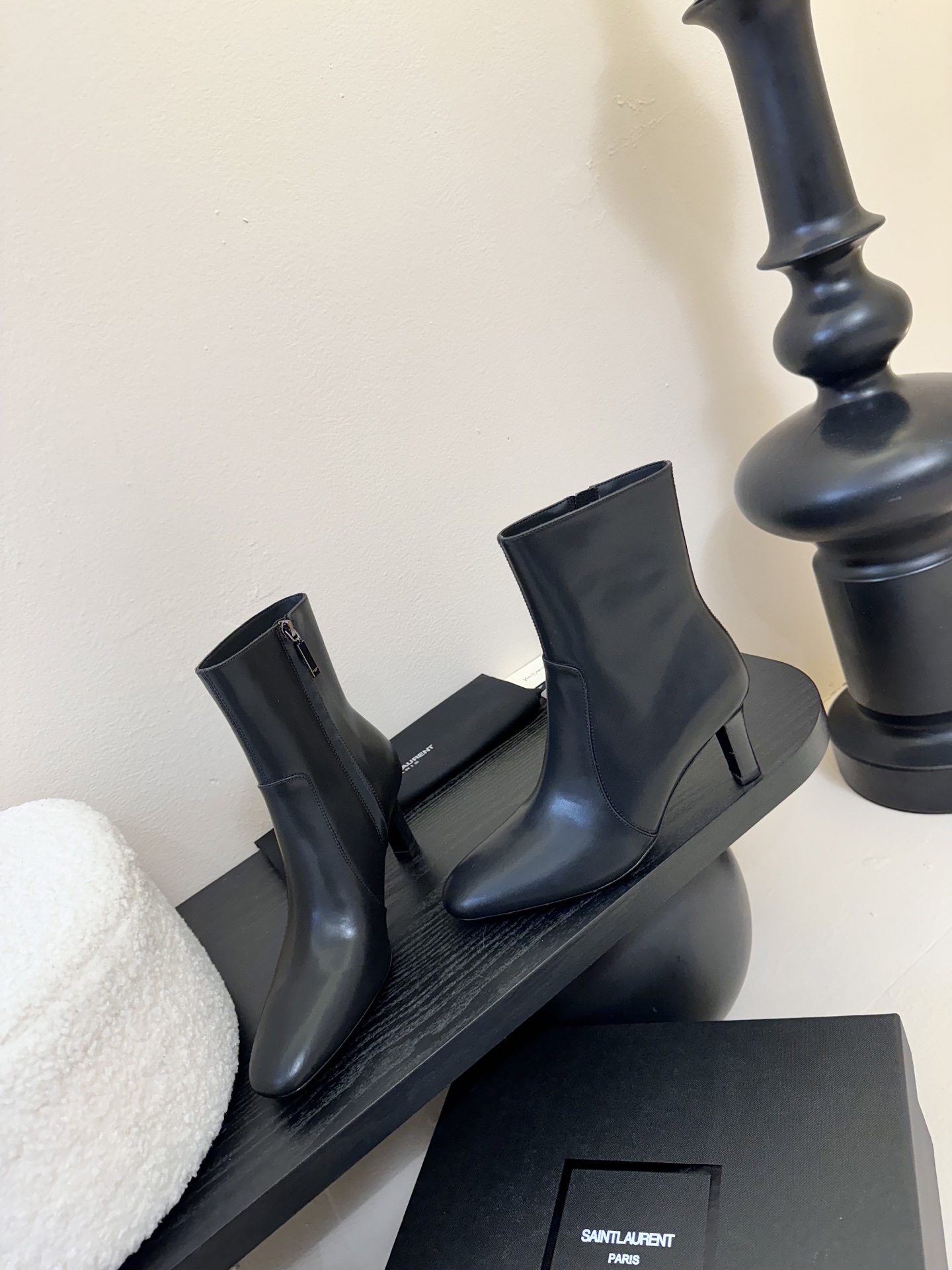 [TOP] Yves Saint Laurent YSL Ankle Boots - 2 Colors