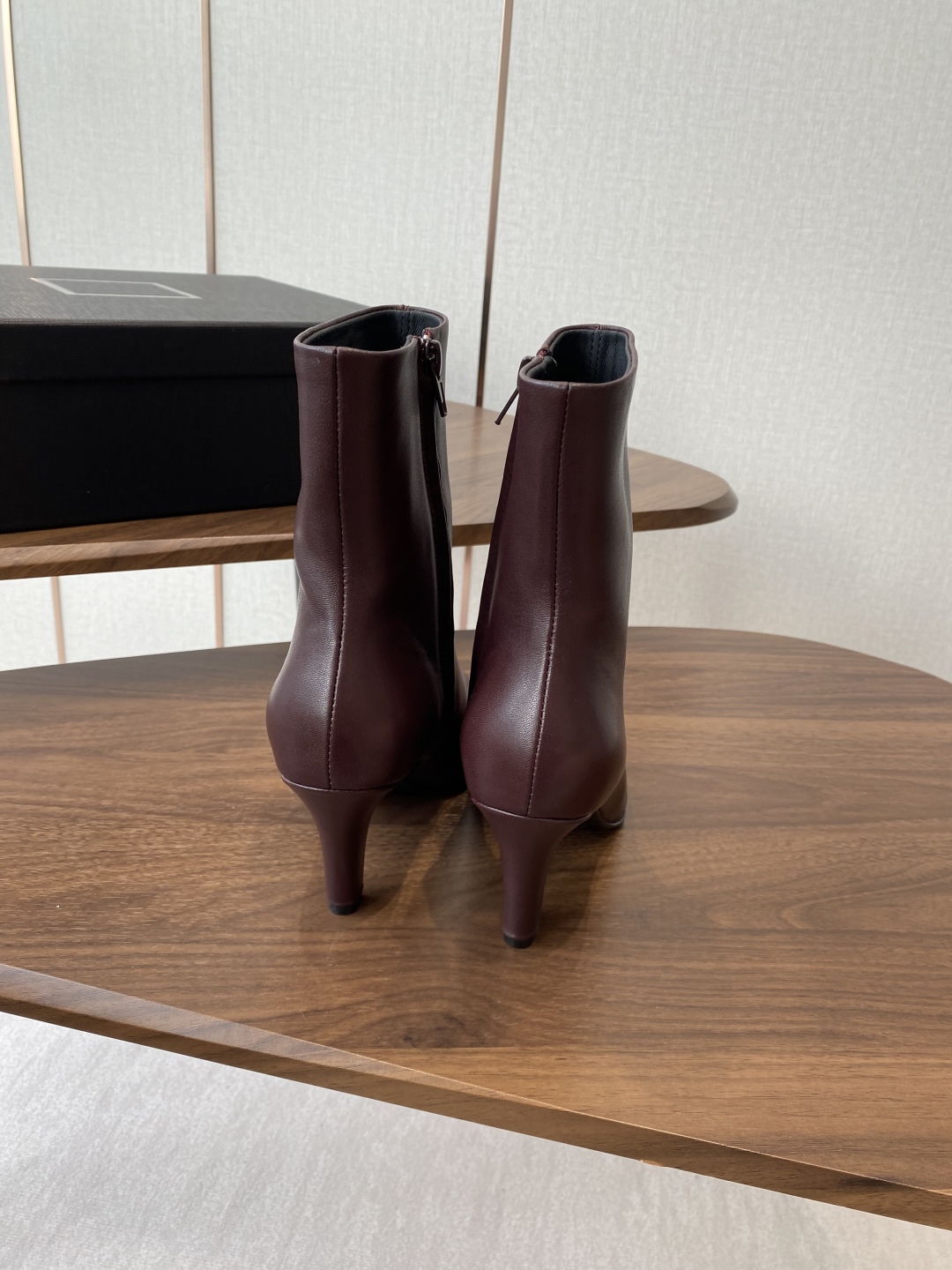 [TOP] Yves Saint Laurent YSL Ankle Boots Calfskin - Red