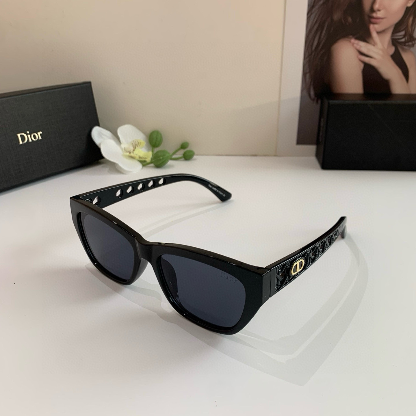[TOP] Christian Dior Sunglasses - 3 Colors