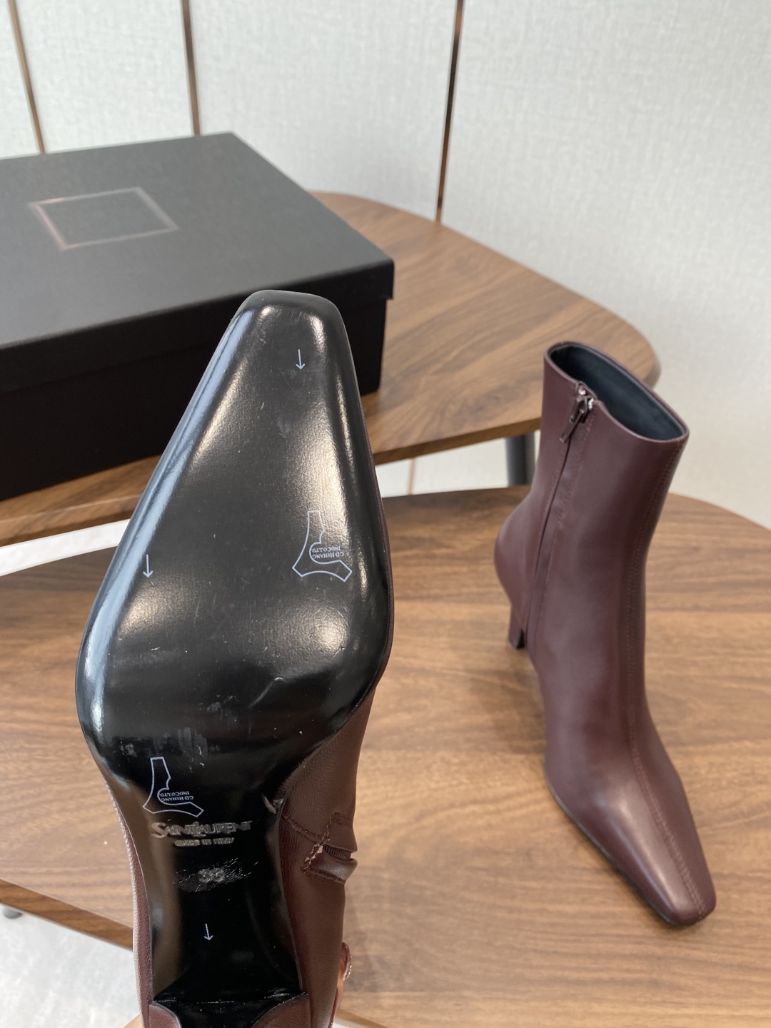 [TOP] Yves Saint Laurent YSL Ankle Boots Calfskin - Red