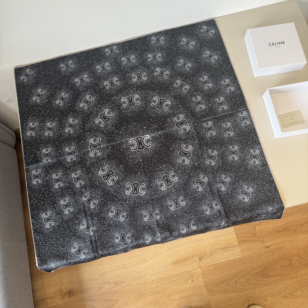 [TOP] CELINE Scarf 90*90 cm - 2 Colors