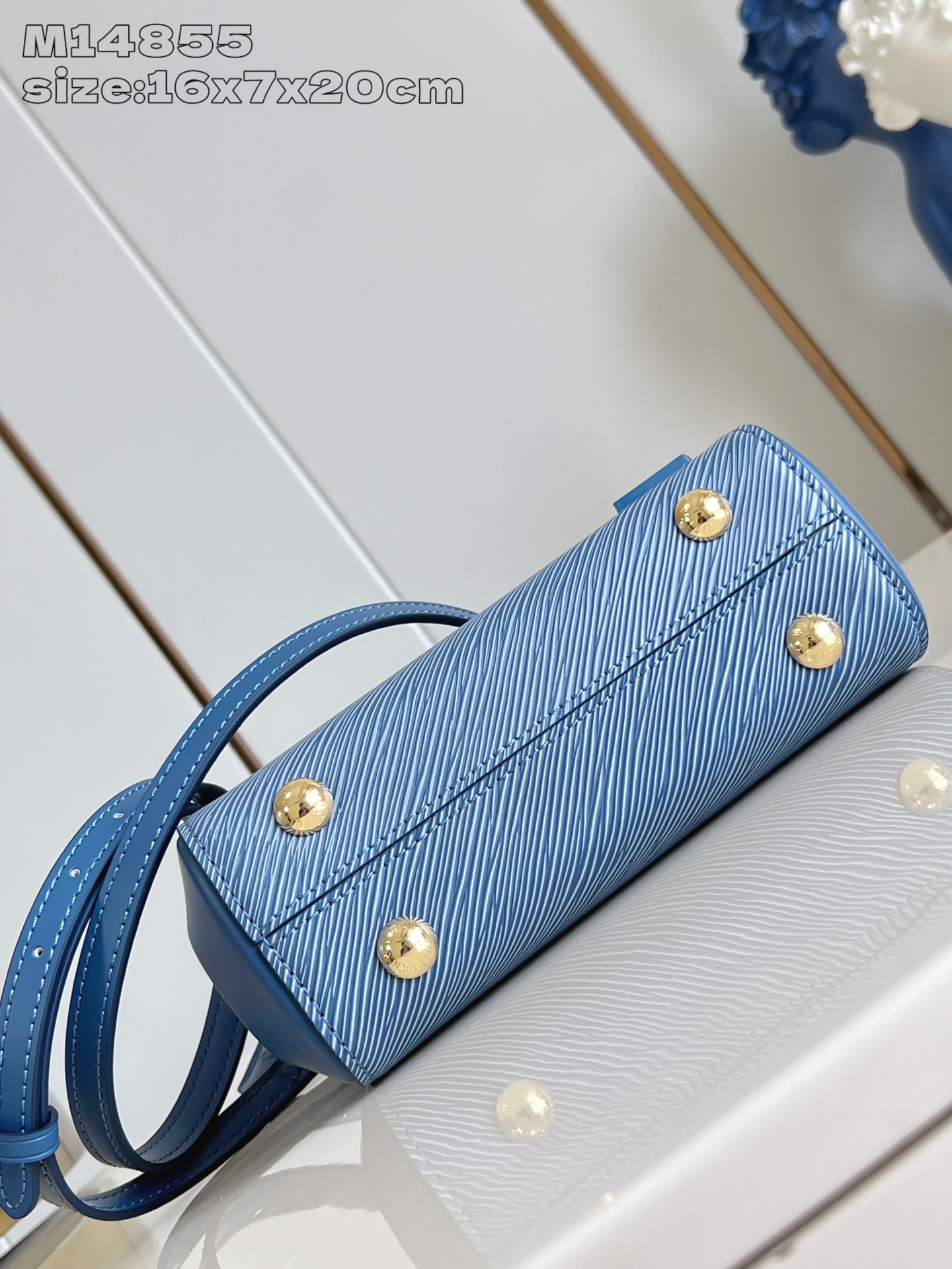 [TOP] Louis Vuitton LV Cluny Mini Handbag 20x16x7.5cm - Blue