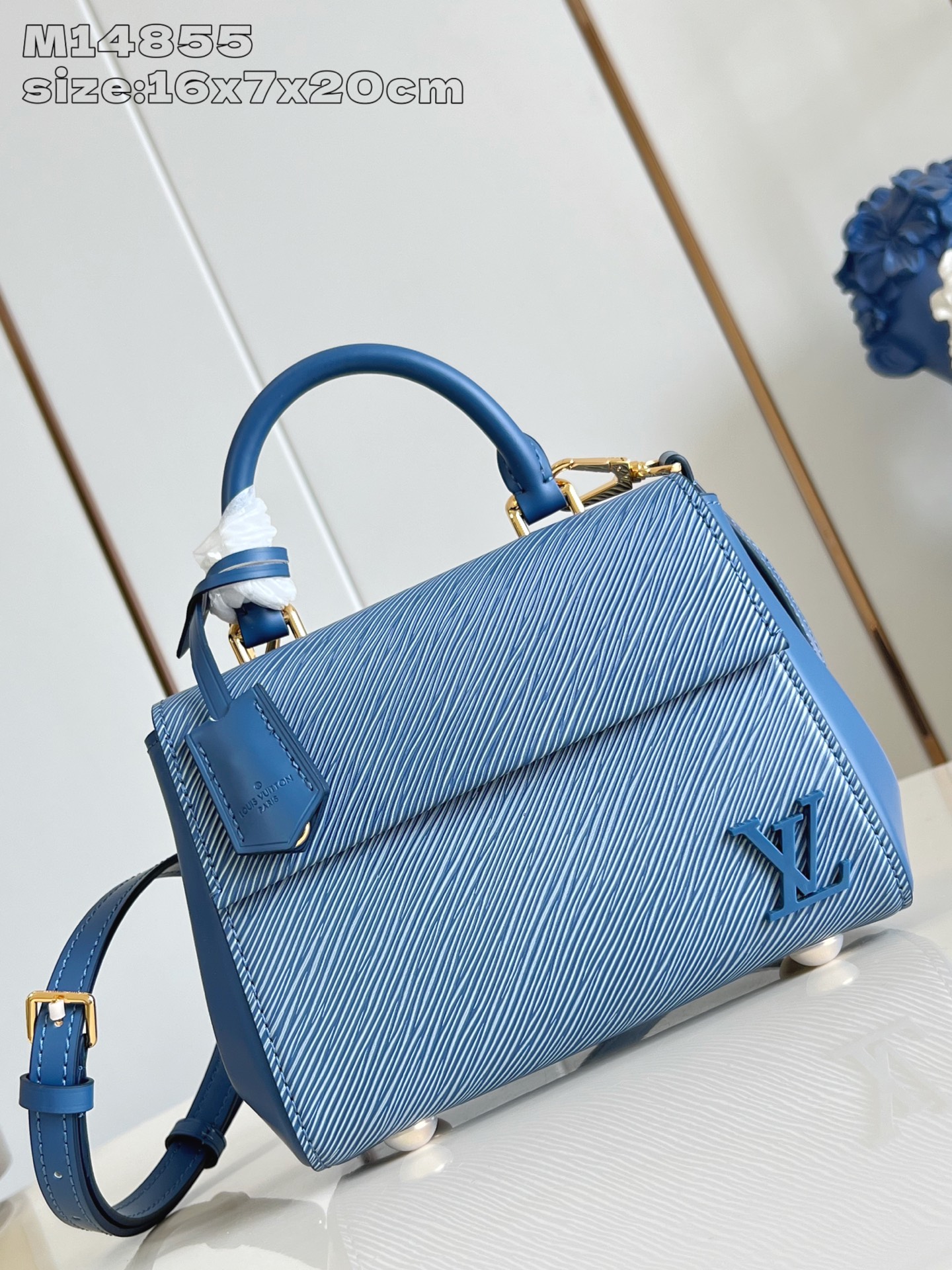 [TOP] Louis Vuitton LV Cluny Mini Handbag 20x16x7.5cm - Blue