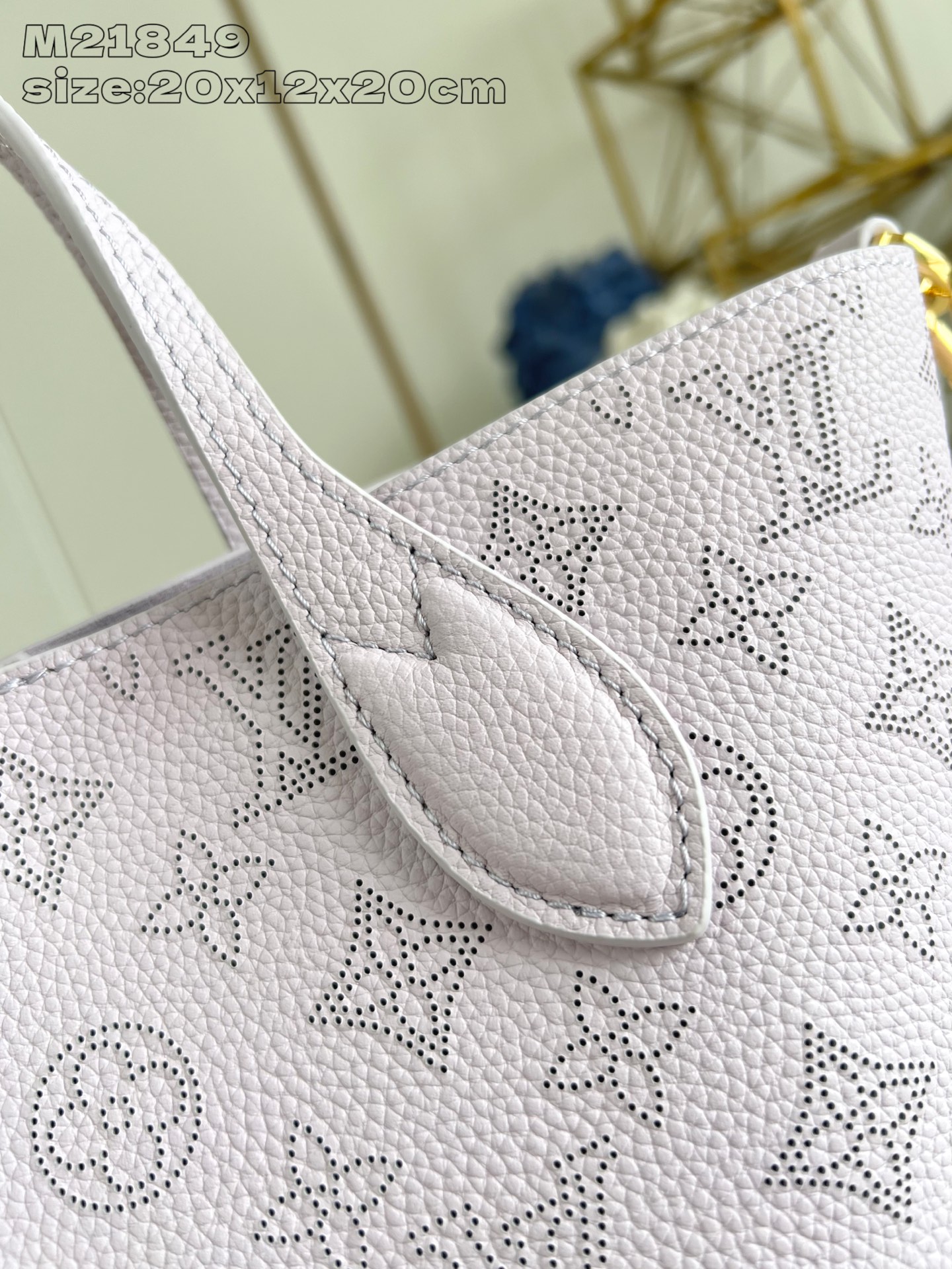 [TOP] Louis Vuitton LV Blossom Tote Bag 20 x 12.5 x 20cm - Light Purple