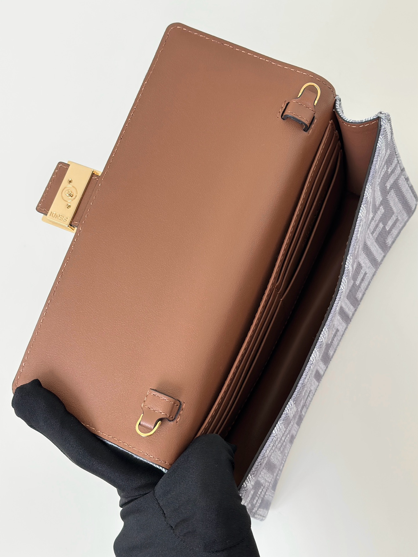 [TOP] FENDI Baguette Bag 21/5/11.5cm - Blue