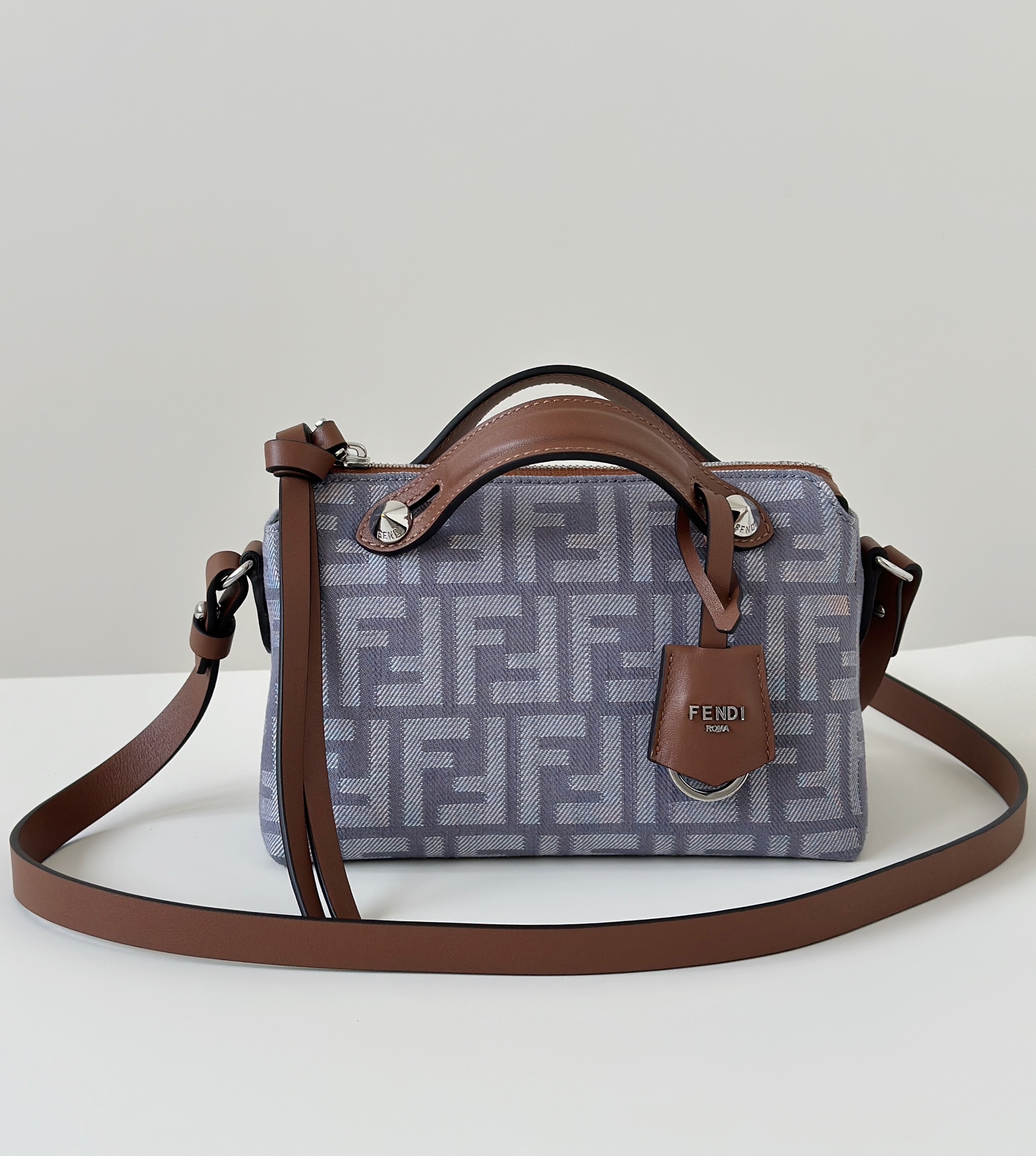 [TOP] FENDI Boston By The Way Bag 20/9/12cm&28/12/18cm - Denim