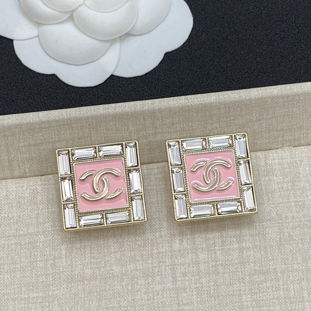 [TOP] CHANEL CC Earrings - Gold