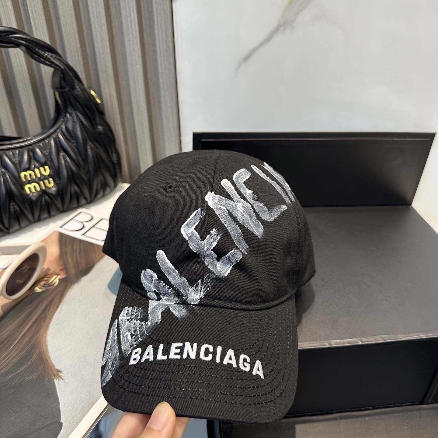 [TOP] BALENCIAGA Baseball Caps - 5 Colors