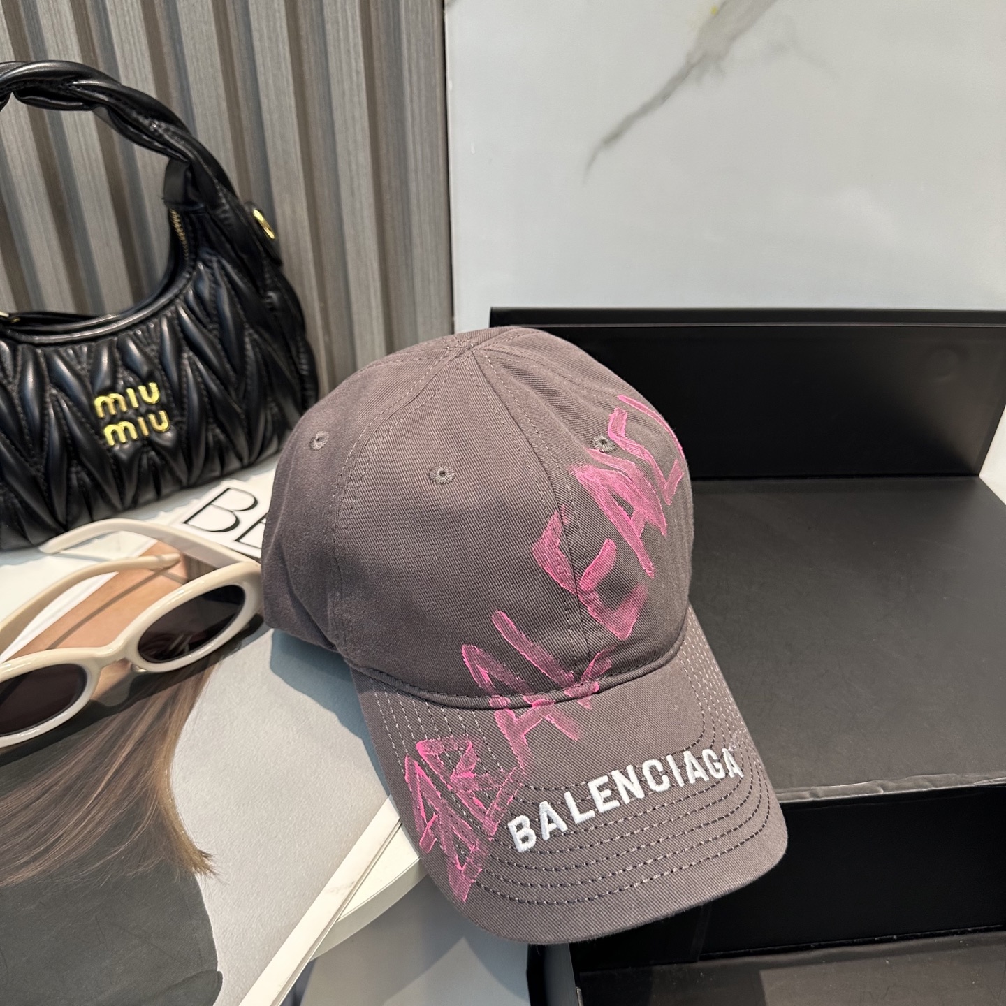 [TOP] BALENCIAGA Baseball Caps - 5 Colors
