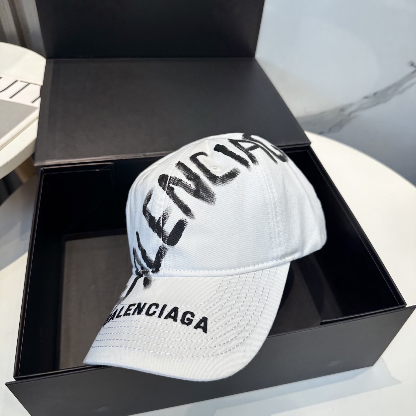 [TOP] BALENCIAGA Baseball Caps - 5 Colors