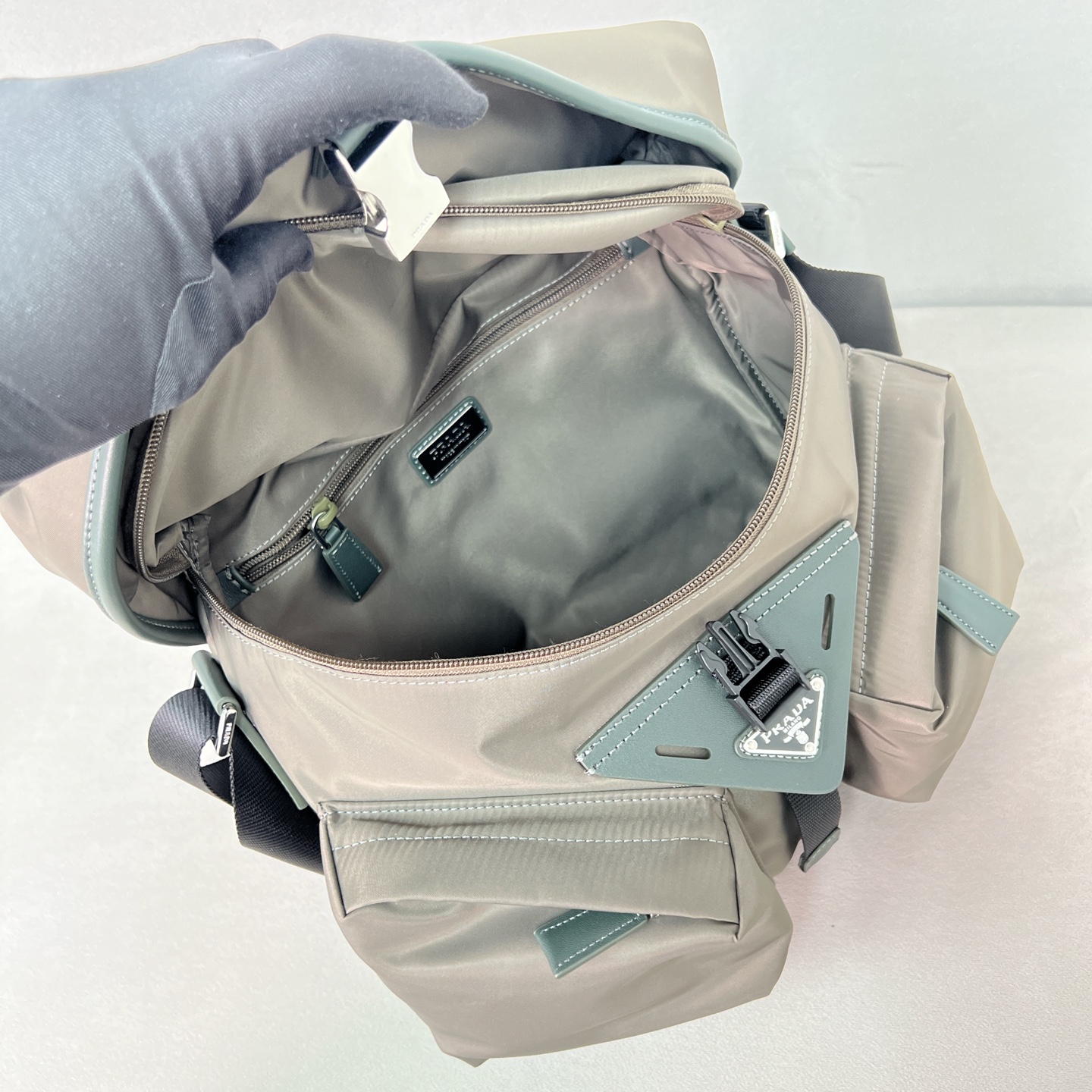 [TOP] PRADA Nylon Shoulder Bag 29x23x15cm - Gray