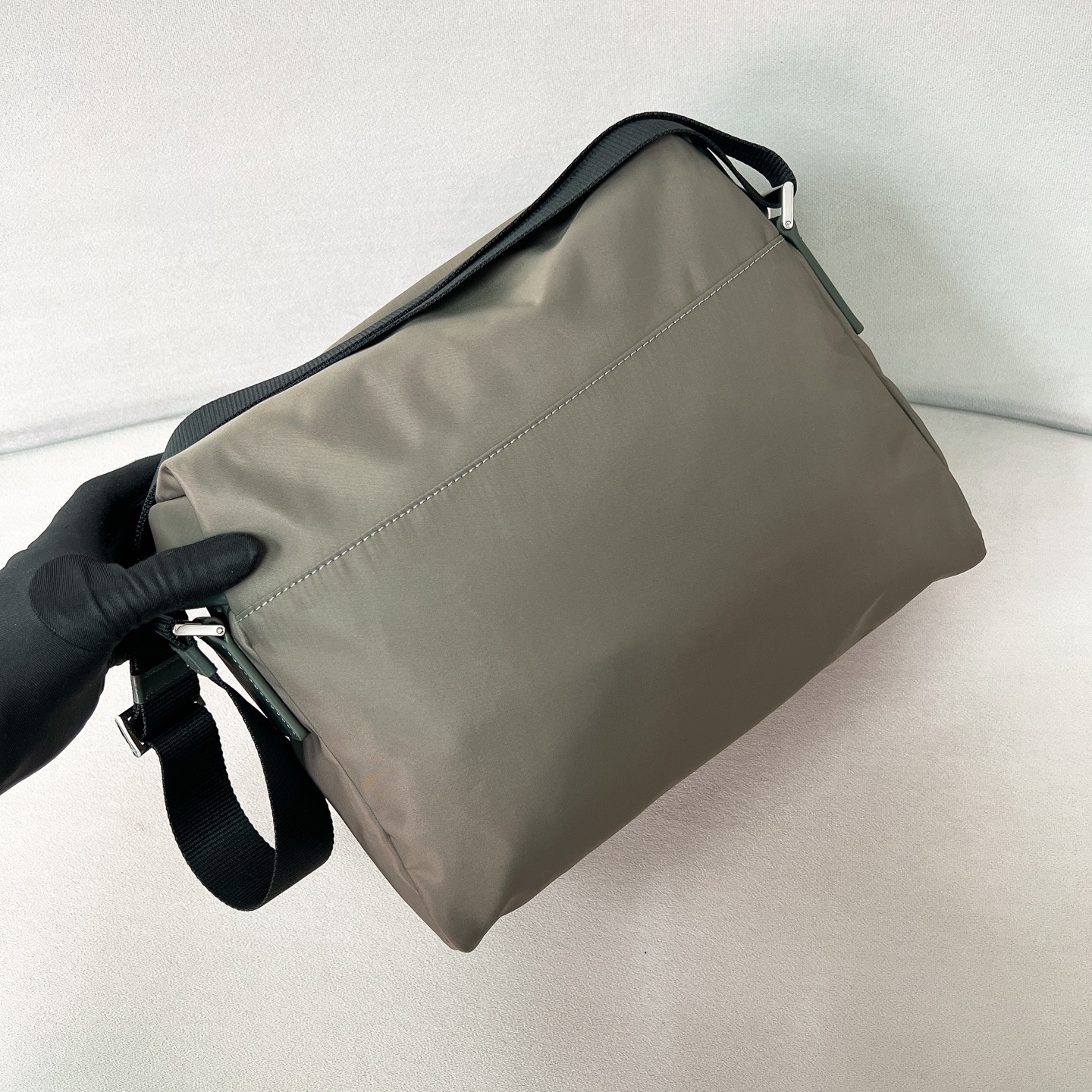 [TOP] PRADA Nylon Shoulder Bag 29x23x15cm - Gray