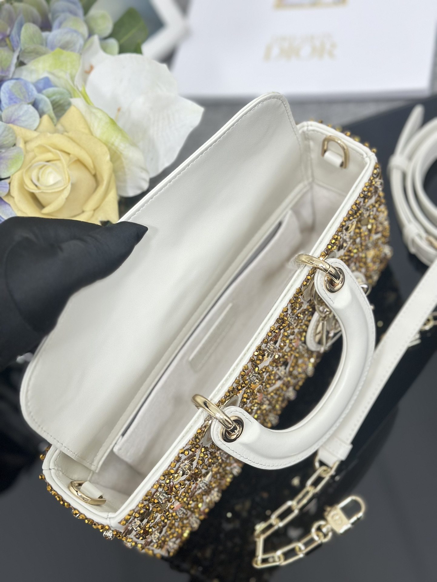 [TOP] Christian Dior Embroidery Beads Lady D-Joy Bag 26 x 13.5 x 5 cm - Gold